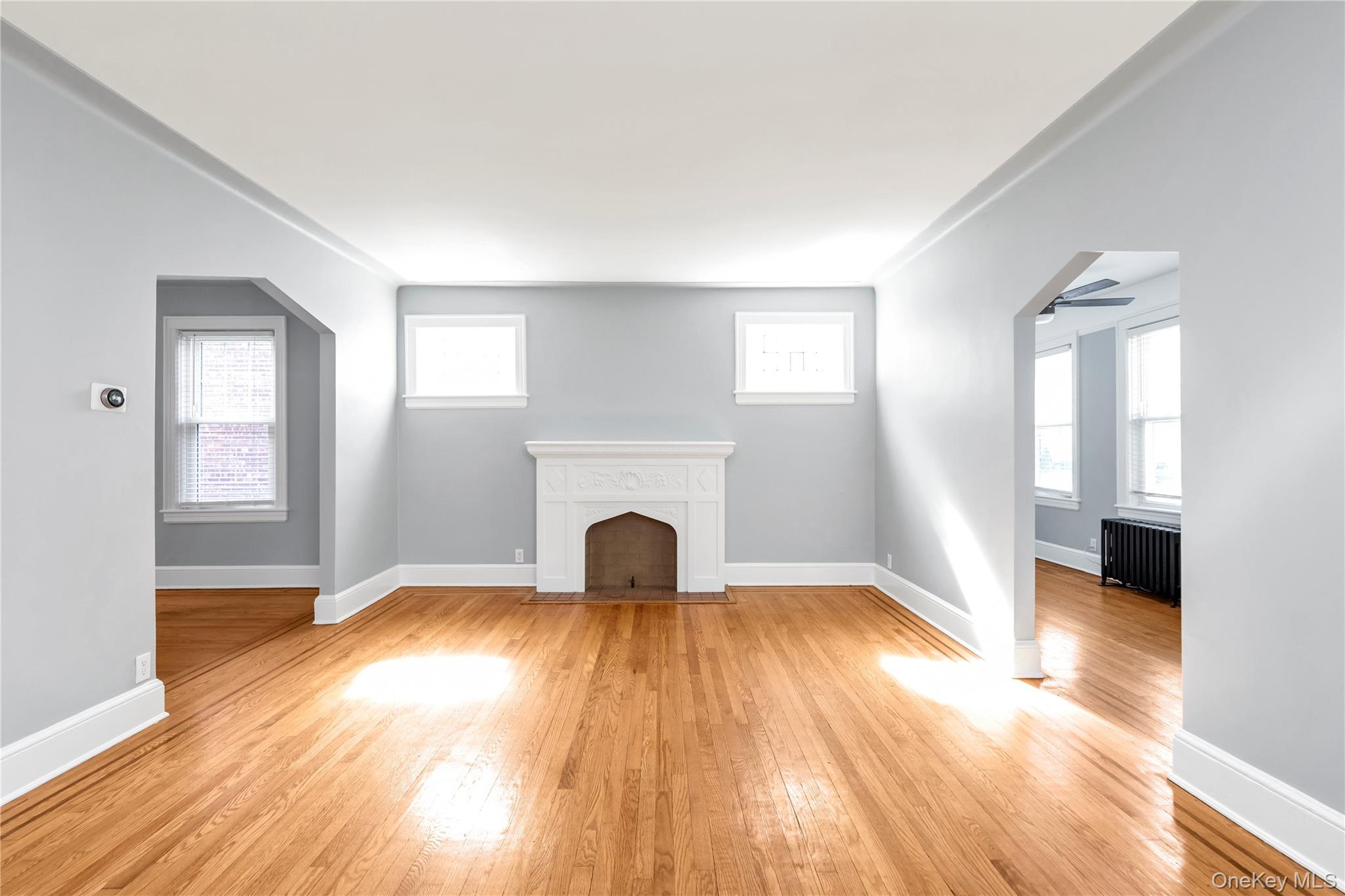 89 Trafalgar Square Property Photo 11