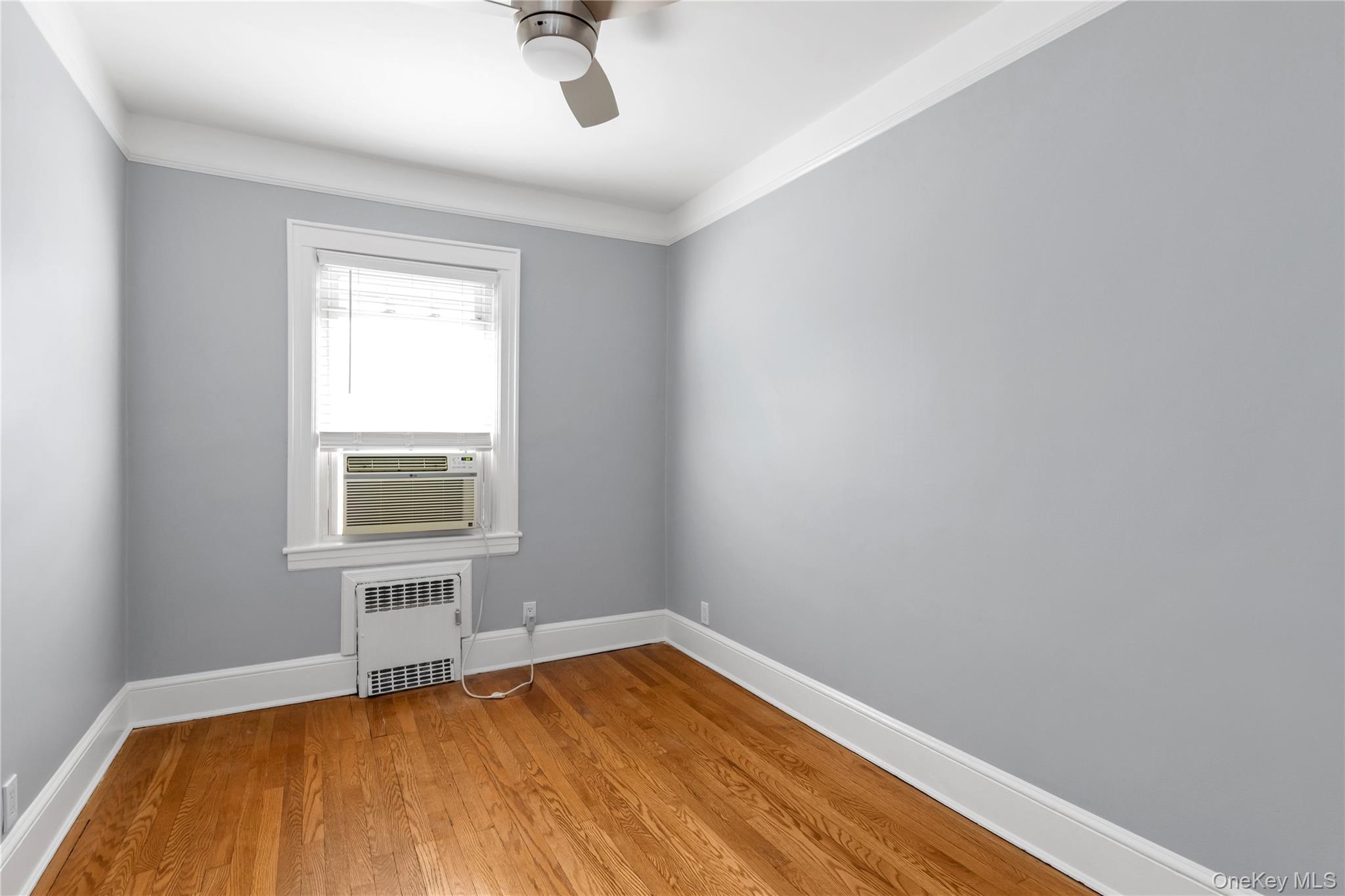 89 Trafalgar Square Property Photo 25