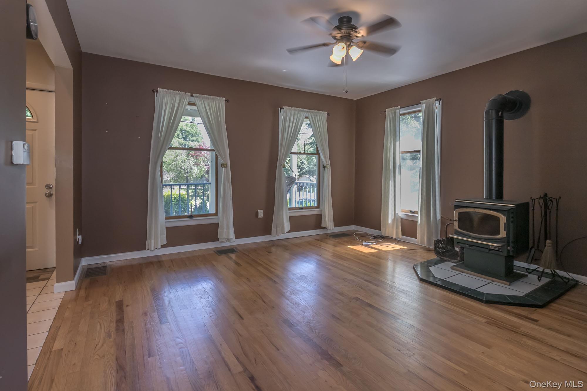 74 Highland Avenue Property Photo 8