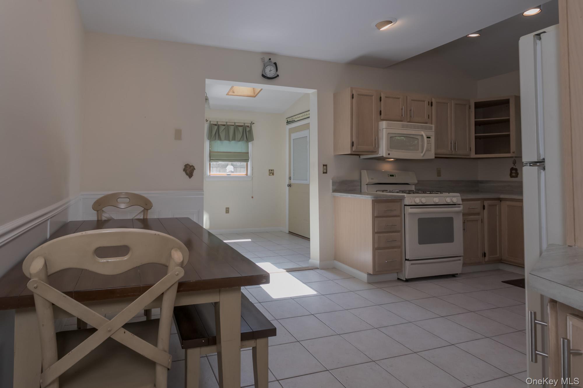 74 Highland Avenue Property Photo 11