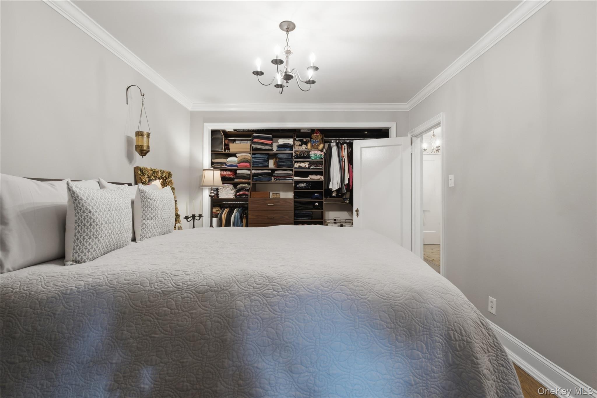 1273 North Avenue 1e/5 Property Photo 12