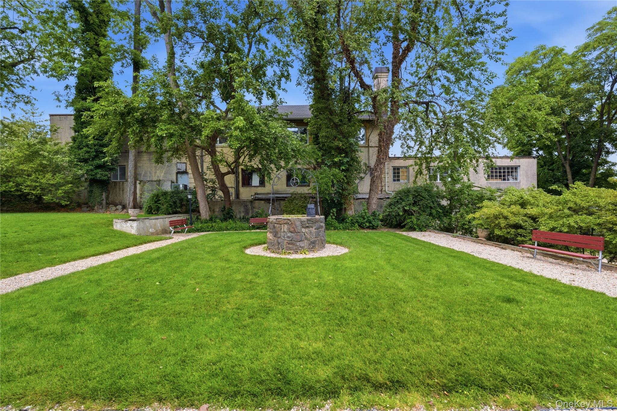 1273 North Avenue 1e/5 Property Photo 19