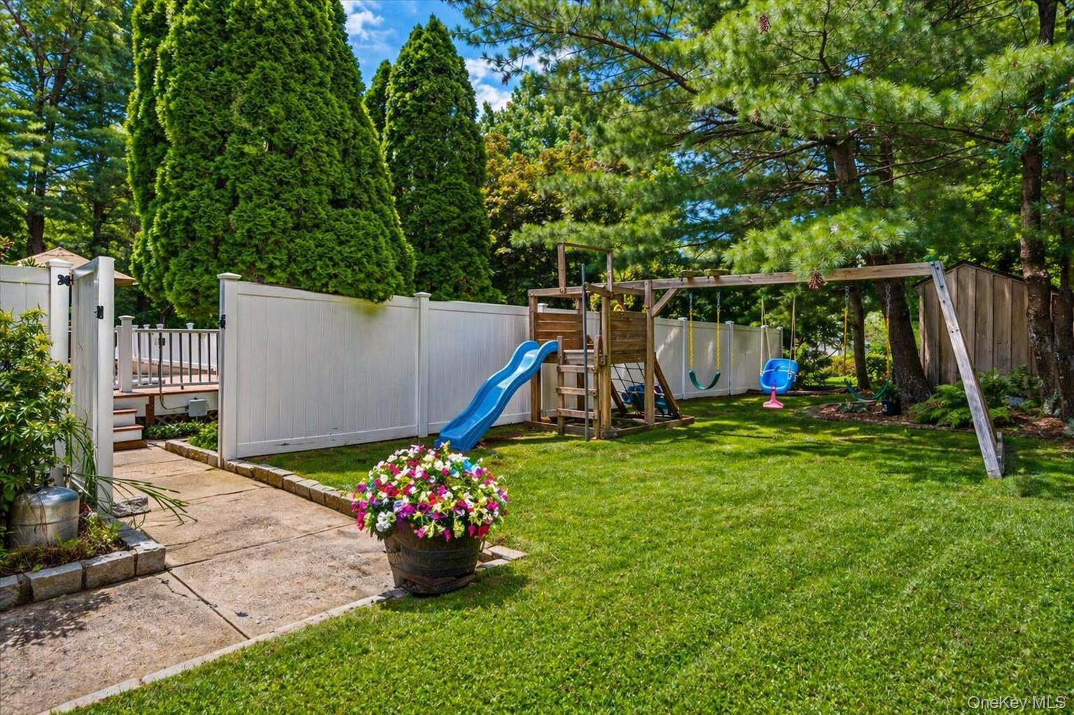 15 Devonshire Drive Property Photo 7