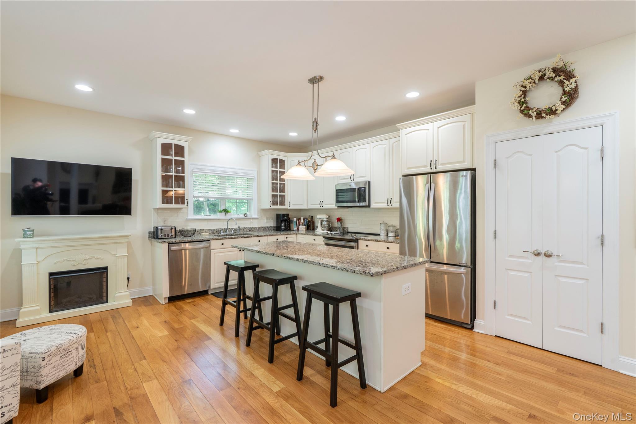 7 Duhamel Drive Property Photo 13