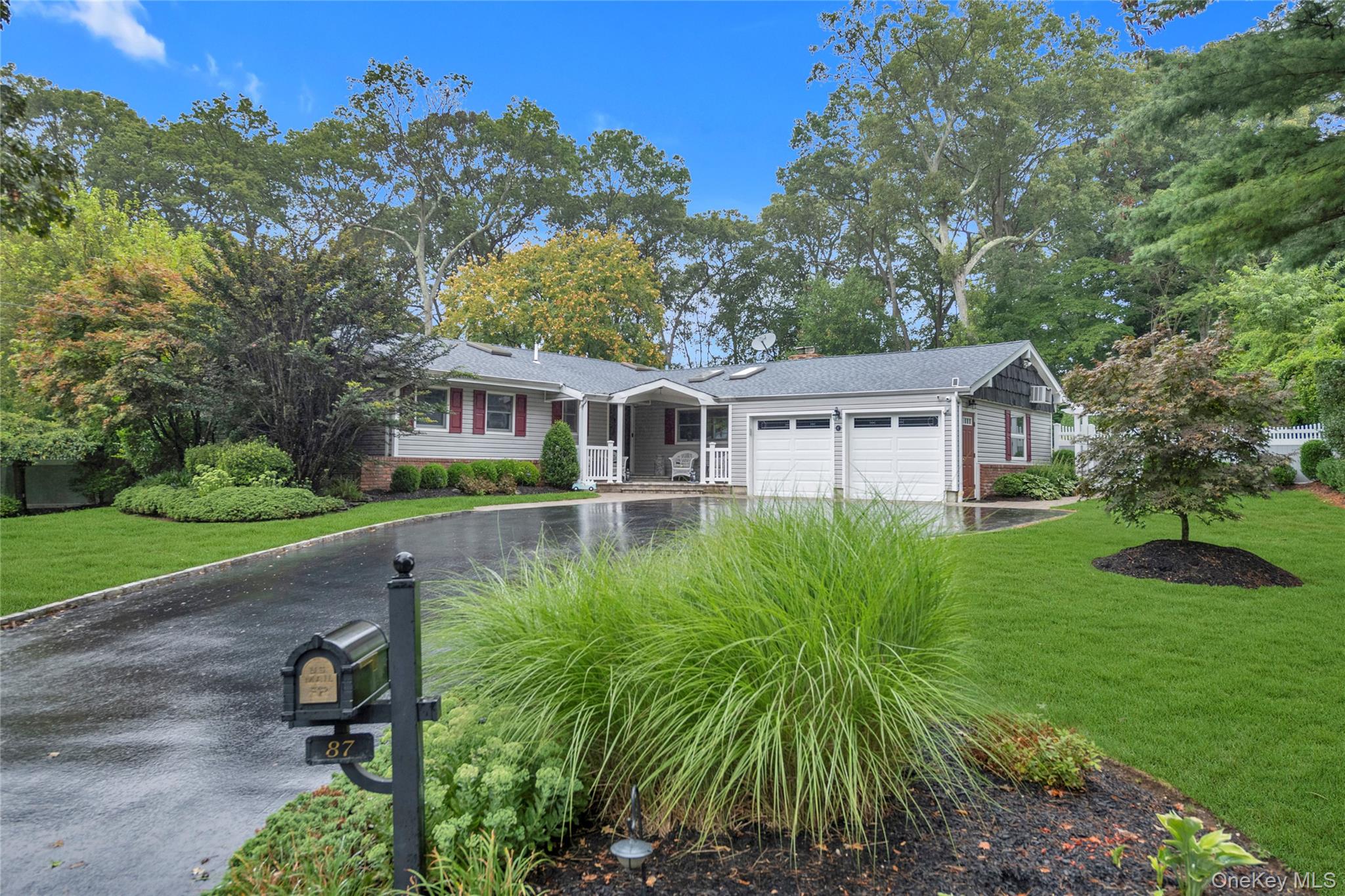 87 Teed Street Property Photo 1