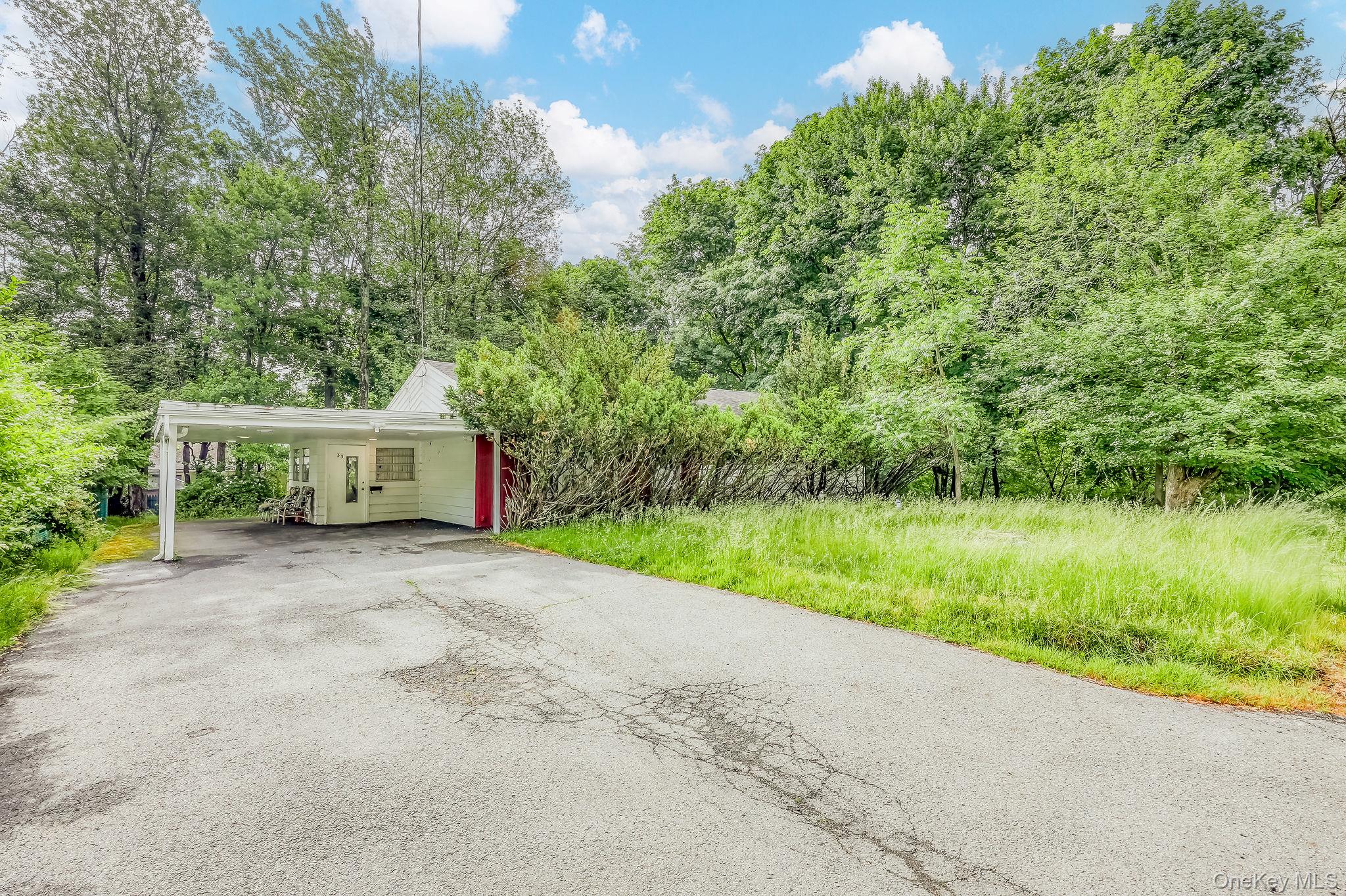 33 York Avenue Property Photo 1
