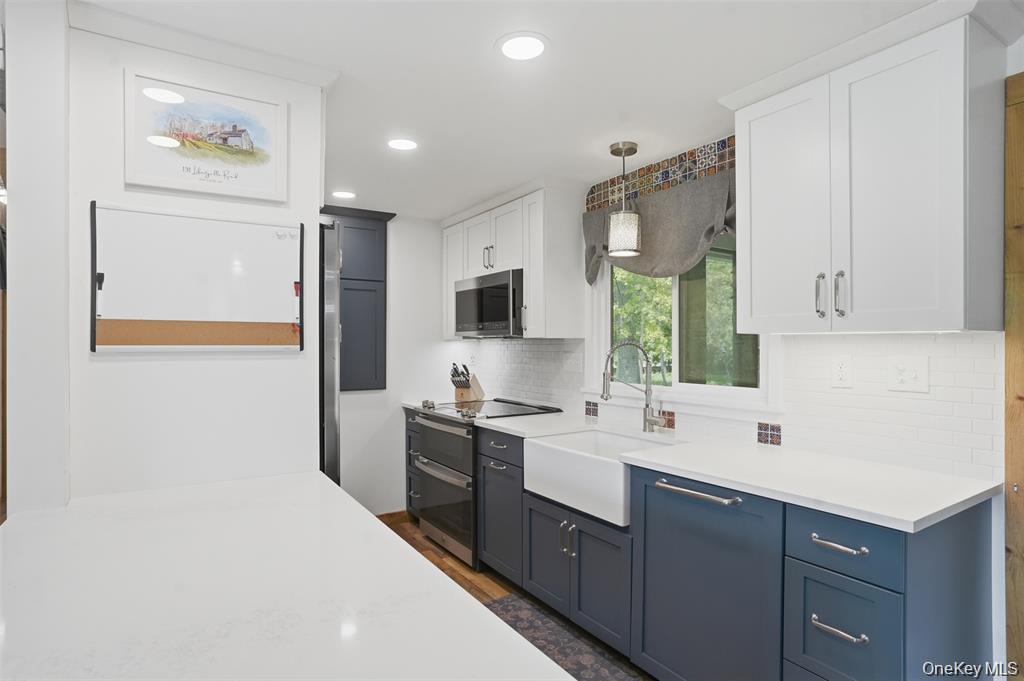 210 Libertyville Road Property Photo 8