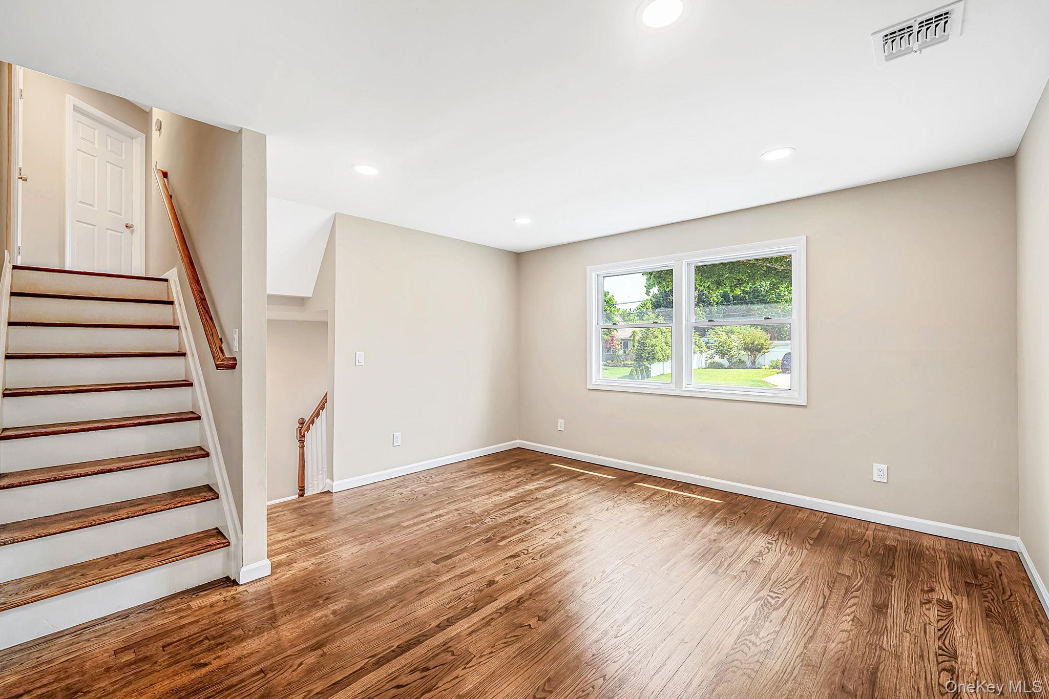 610 Americus Avenue Property Photo 8