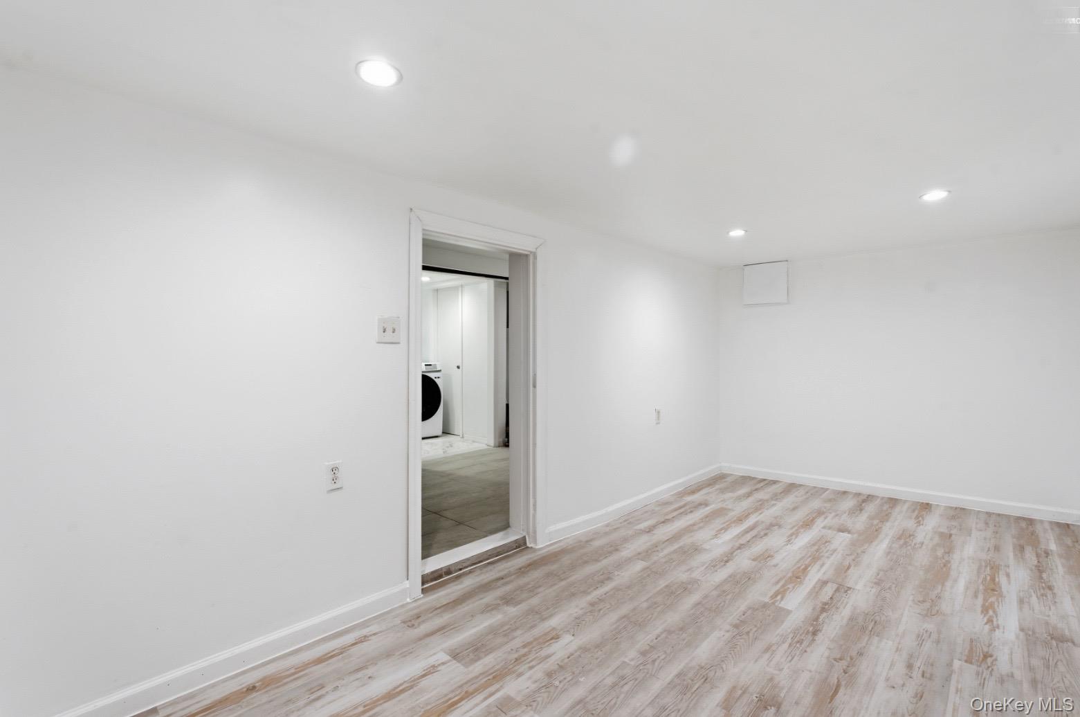 6089 54th Street Property Photo 19