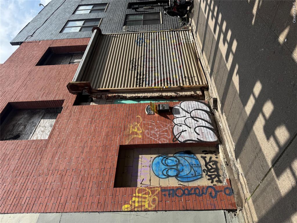 2719 Fulton Street