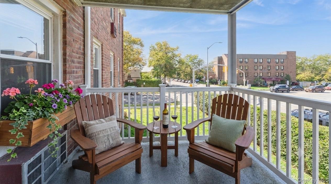 61 Maine Avenue D14 Property Photo 15