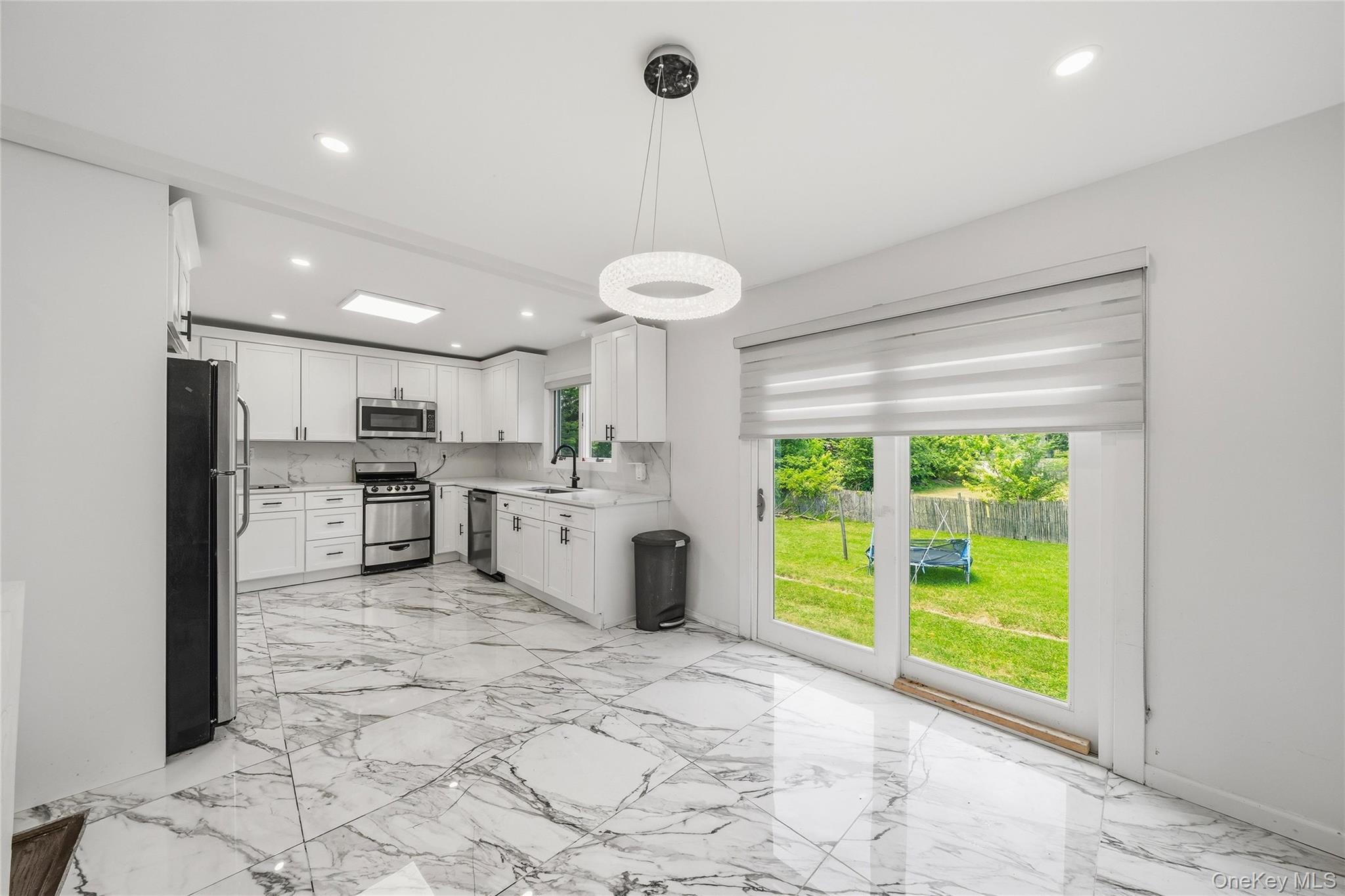 352 Lake Shore Drive Property Photo 13