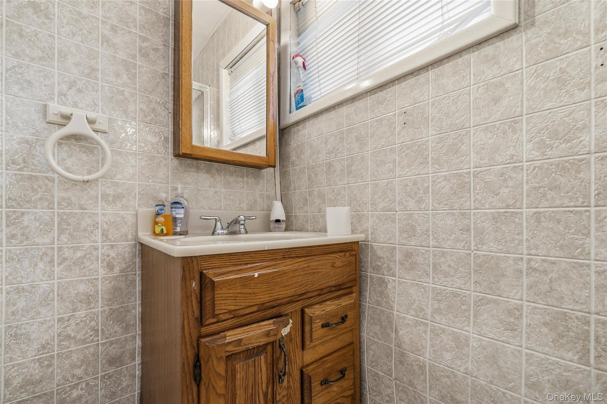 352 Lake Shore Drive Property Photo 38