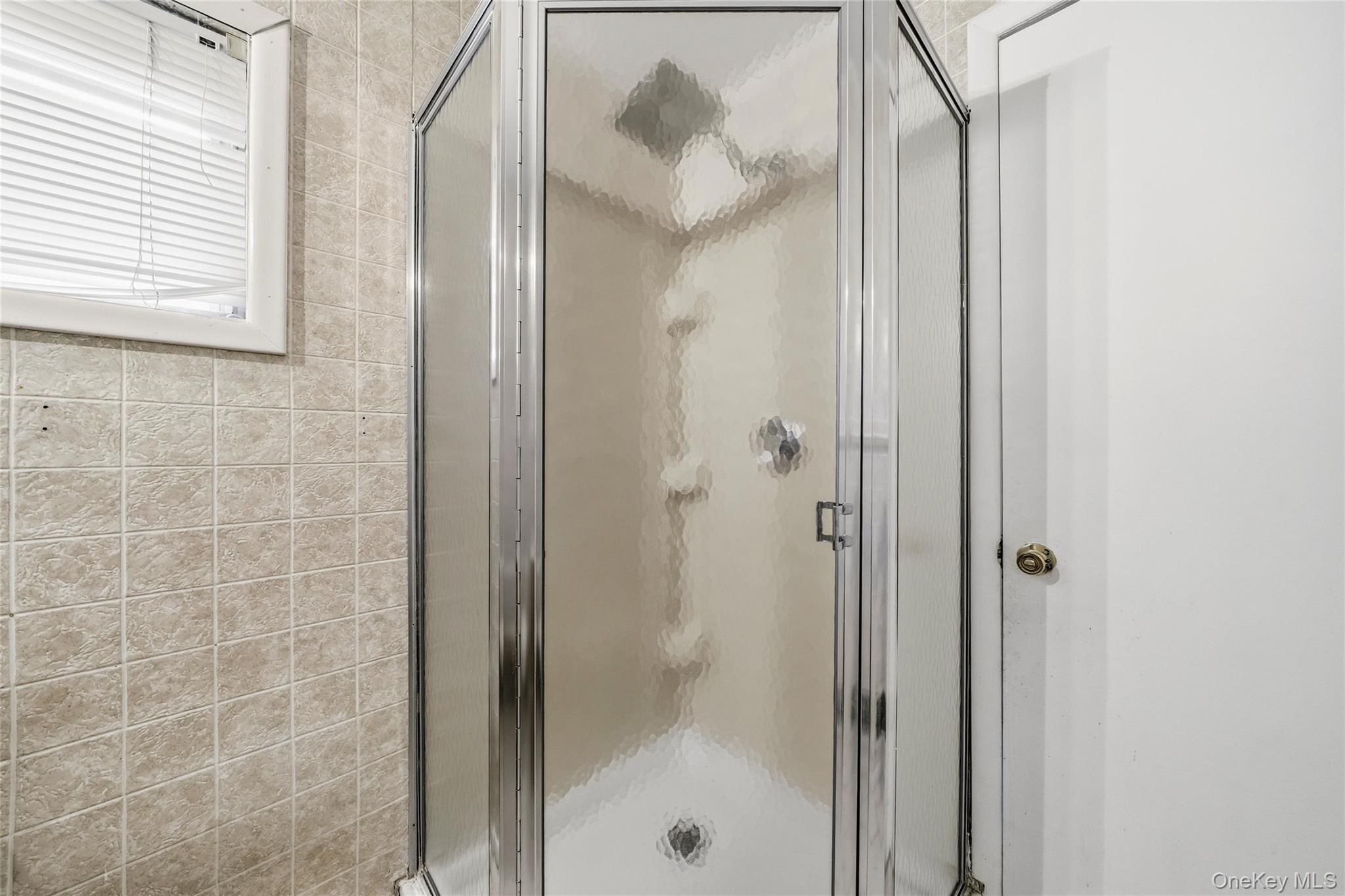 352 Lake Shore Drive Property Photo 39
