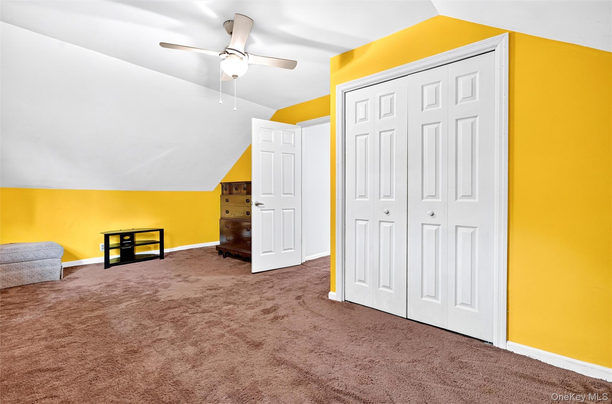 9 E Hall Avenue Property Photo 32