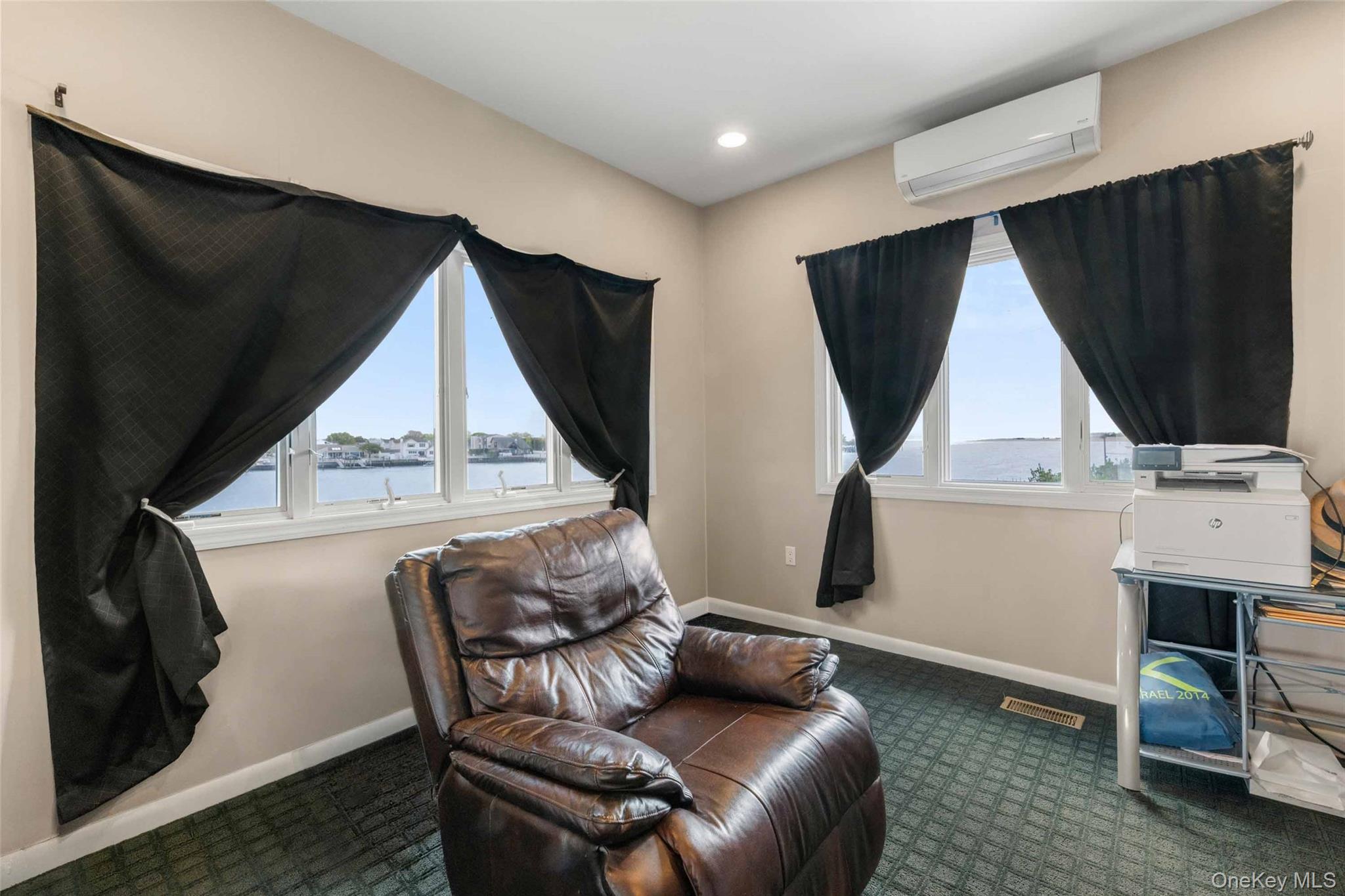 125 Beach 3rd Street Property Photo 16
