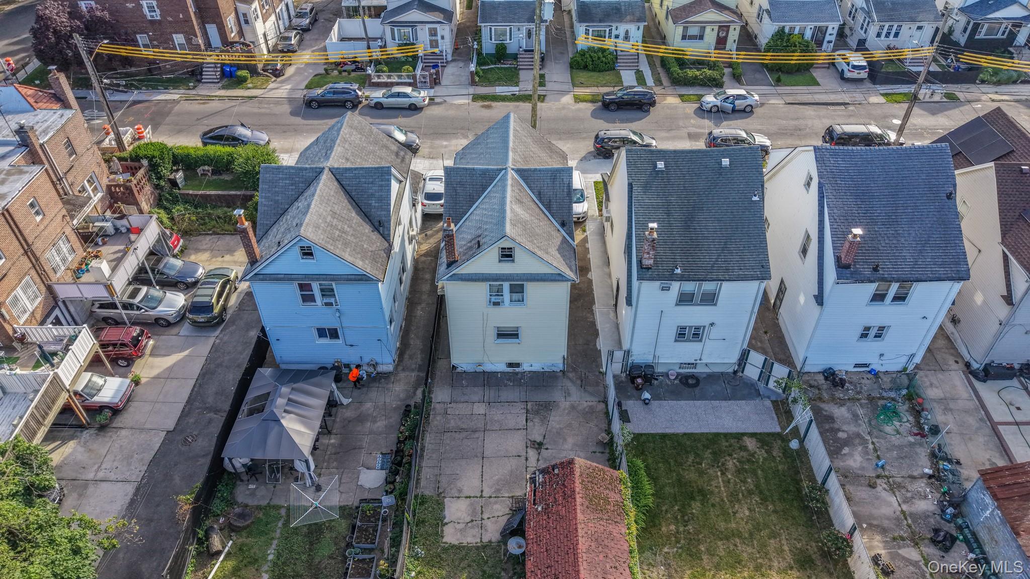 11133 173rd Street Property Photo 4