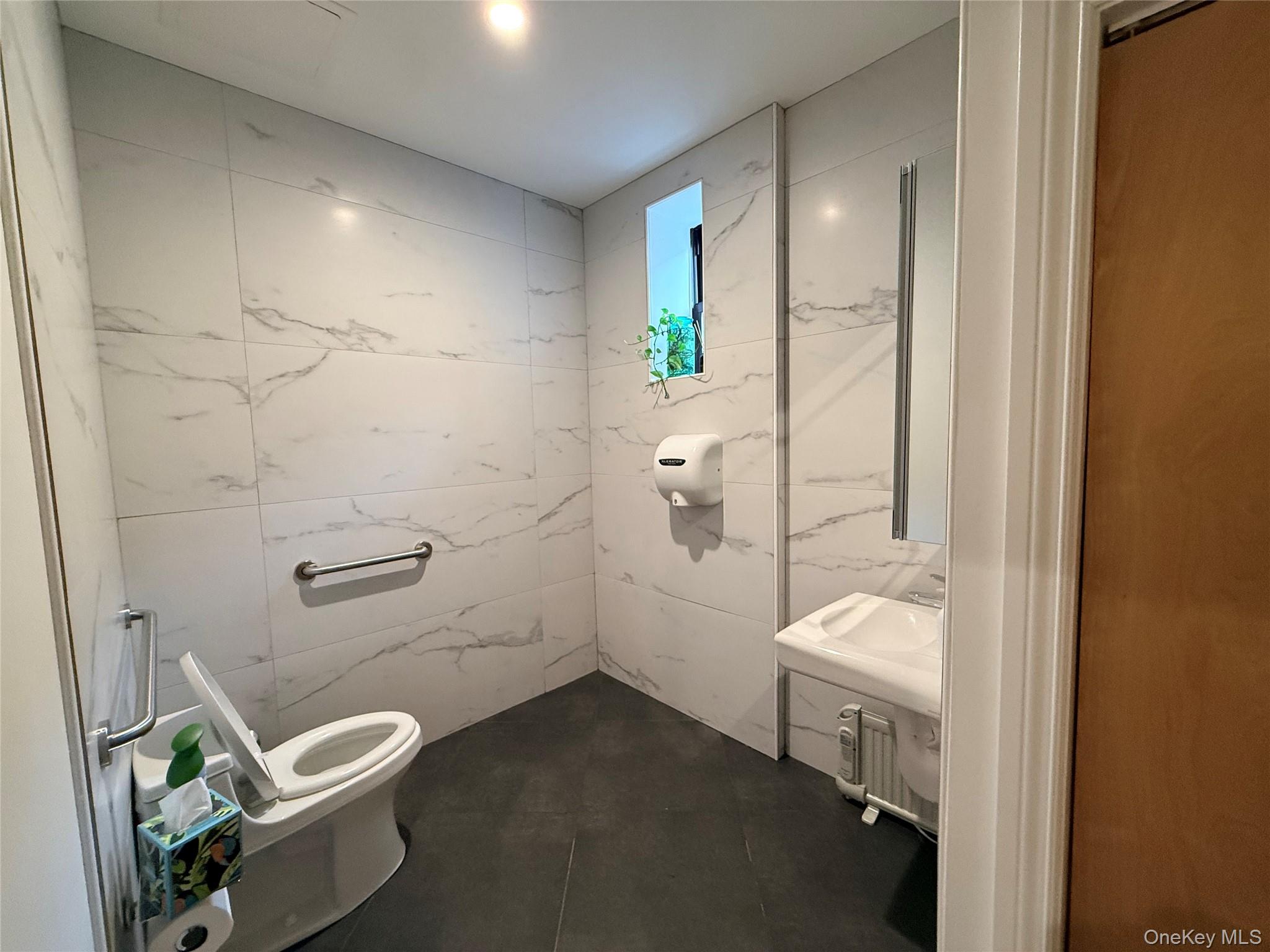 49 Cutter Mill Road Property Photo 7