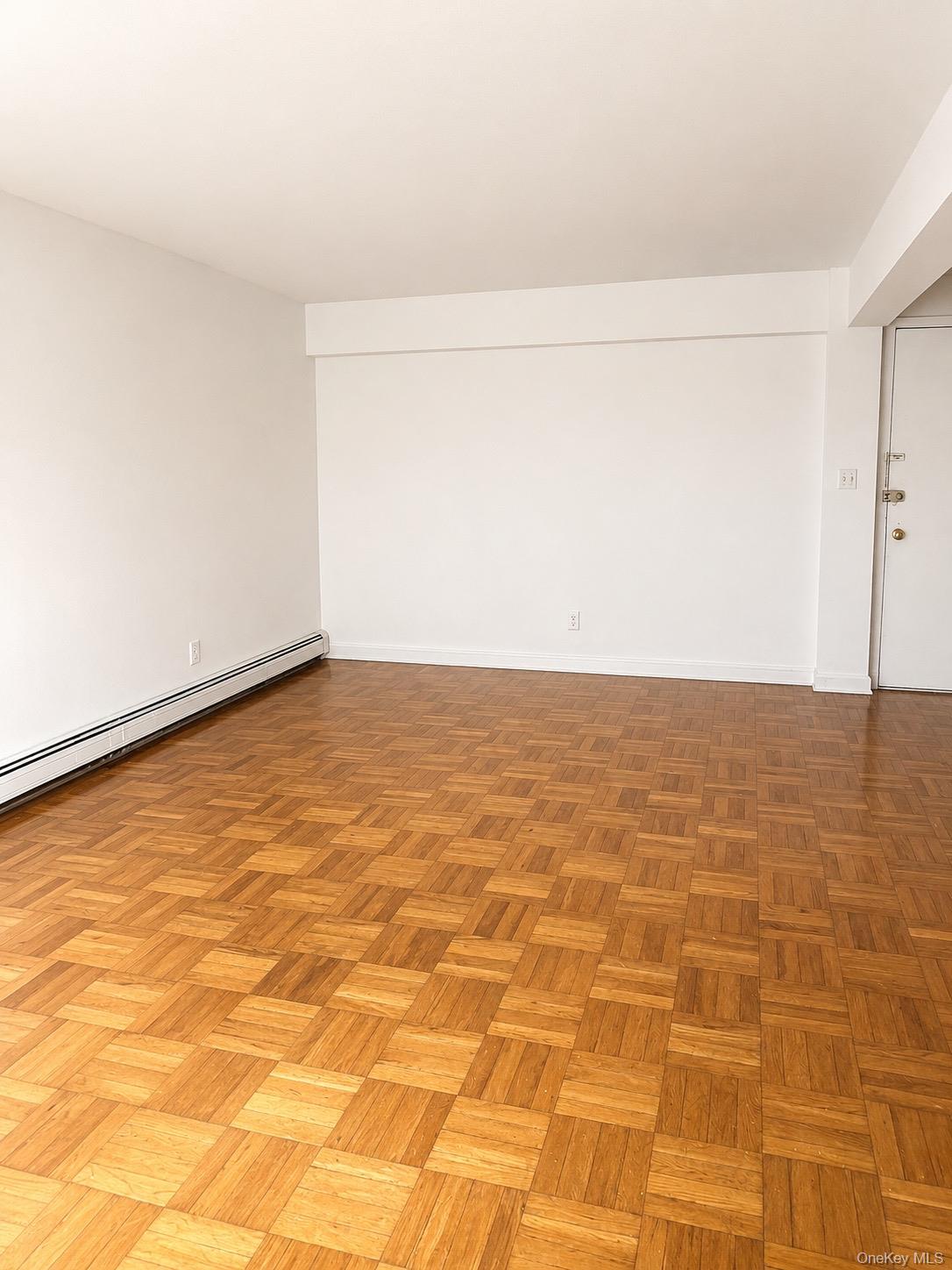 13405 Dahlia Avenue 11-1b Property Photo 2