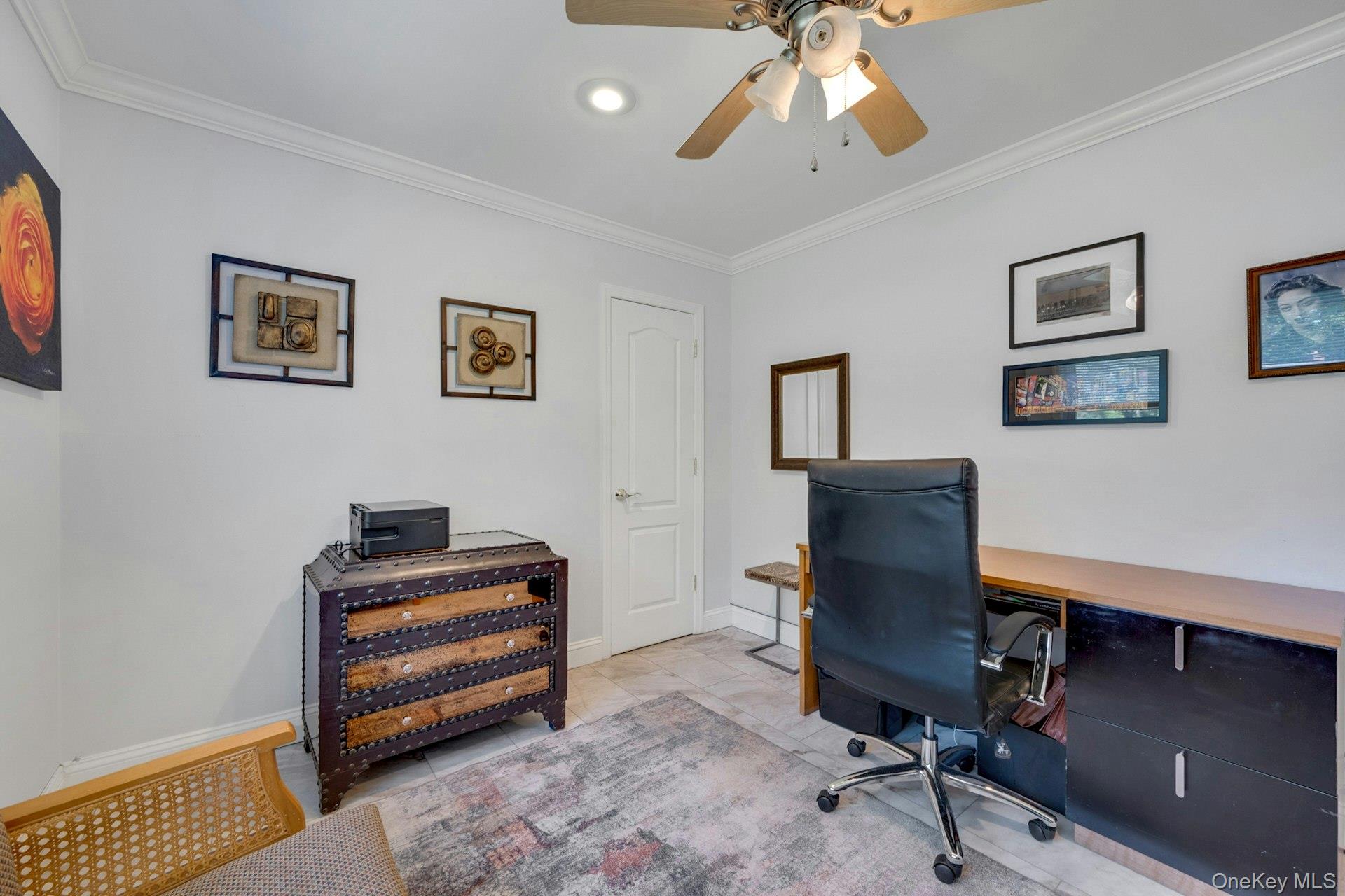 101 Windsor Oval Property Photo 17