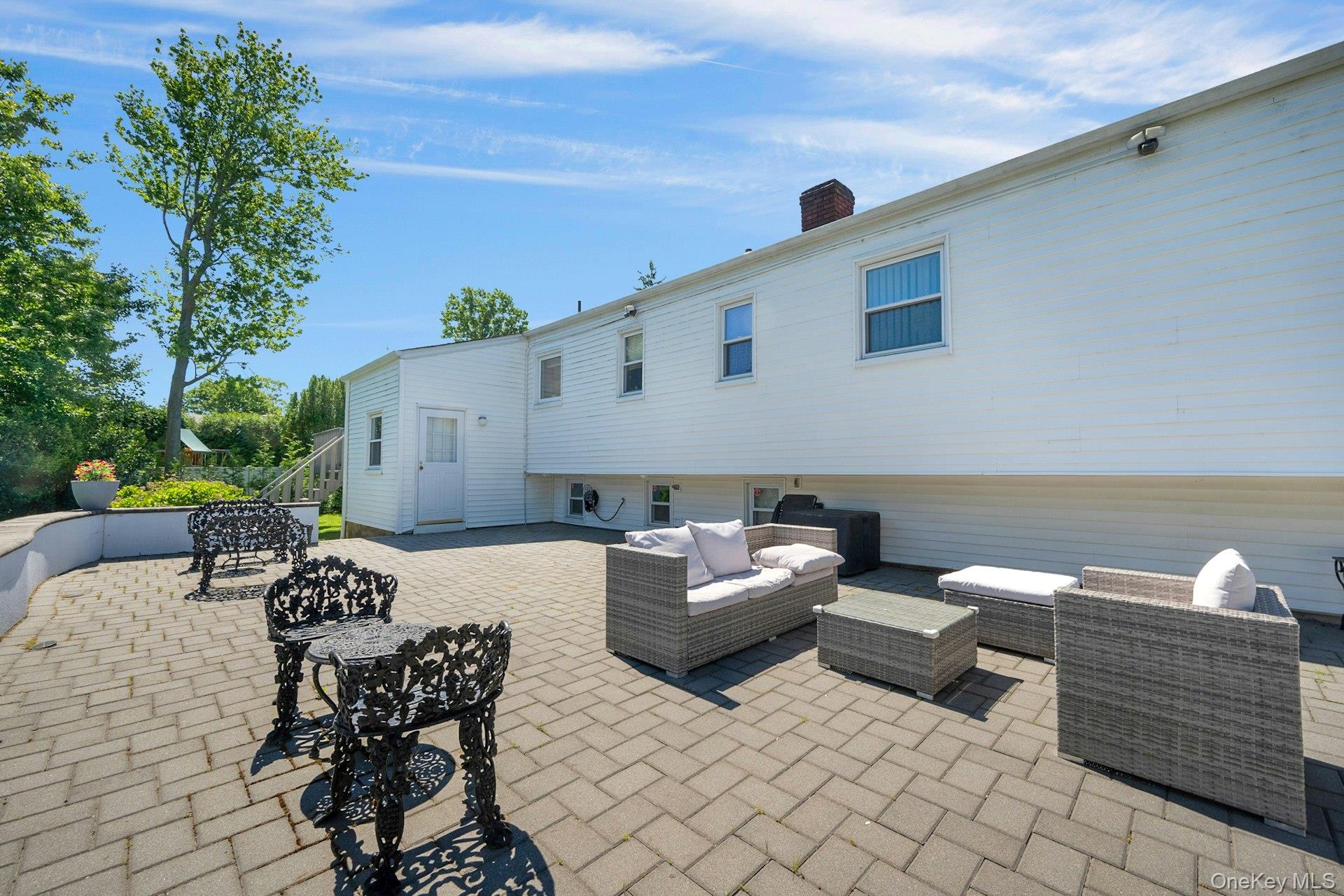101 Windsor Oval Property Photo 29
