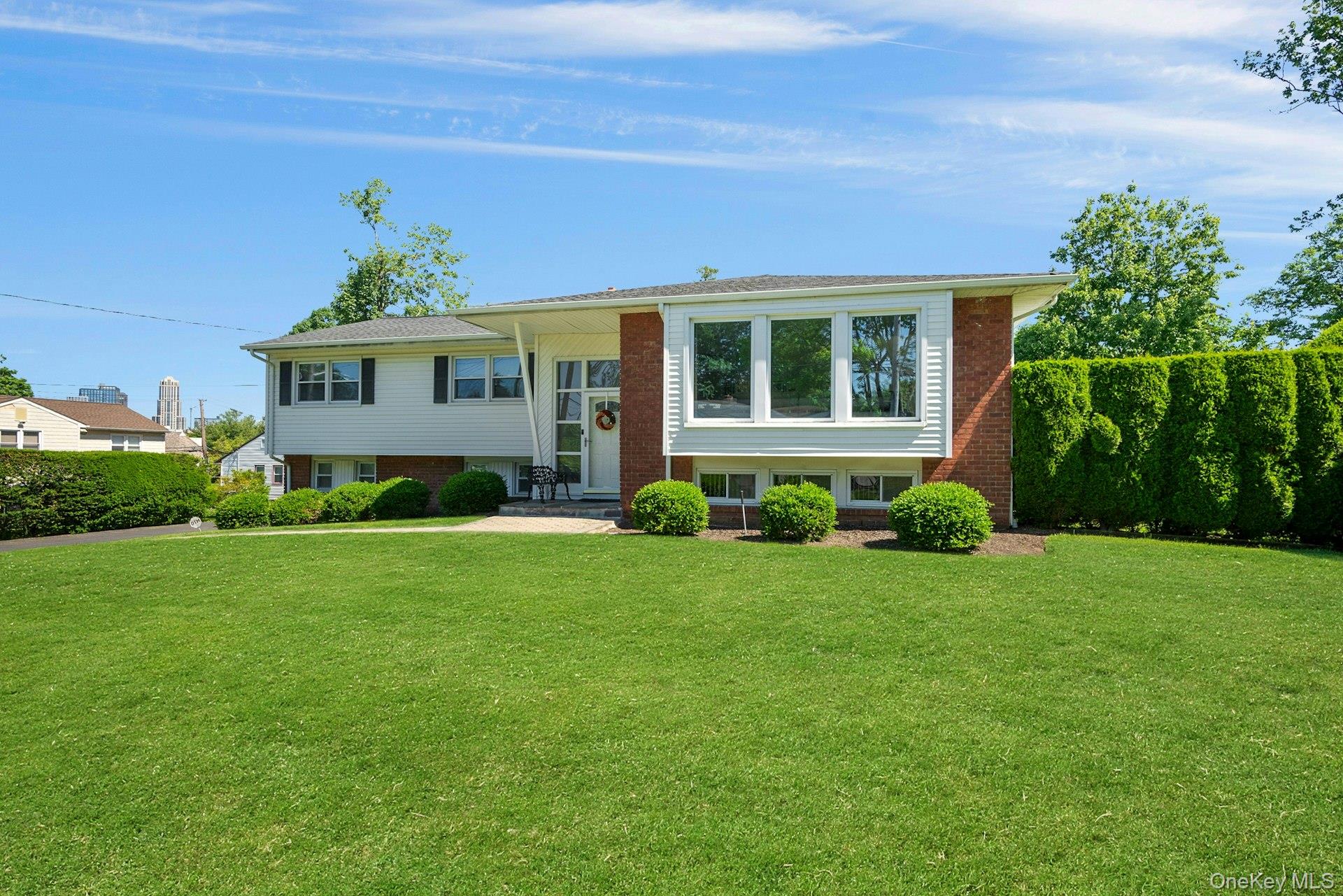101 Windsor Oval Property Photo 35