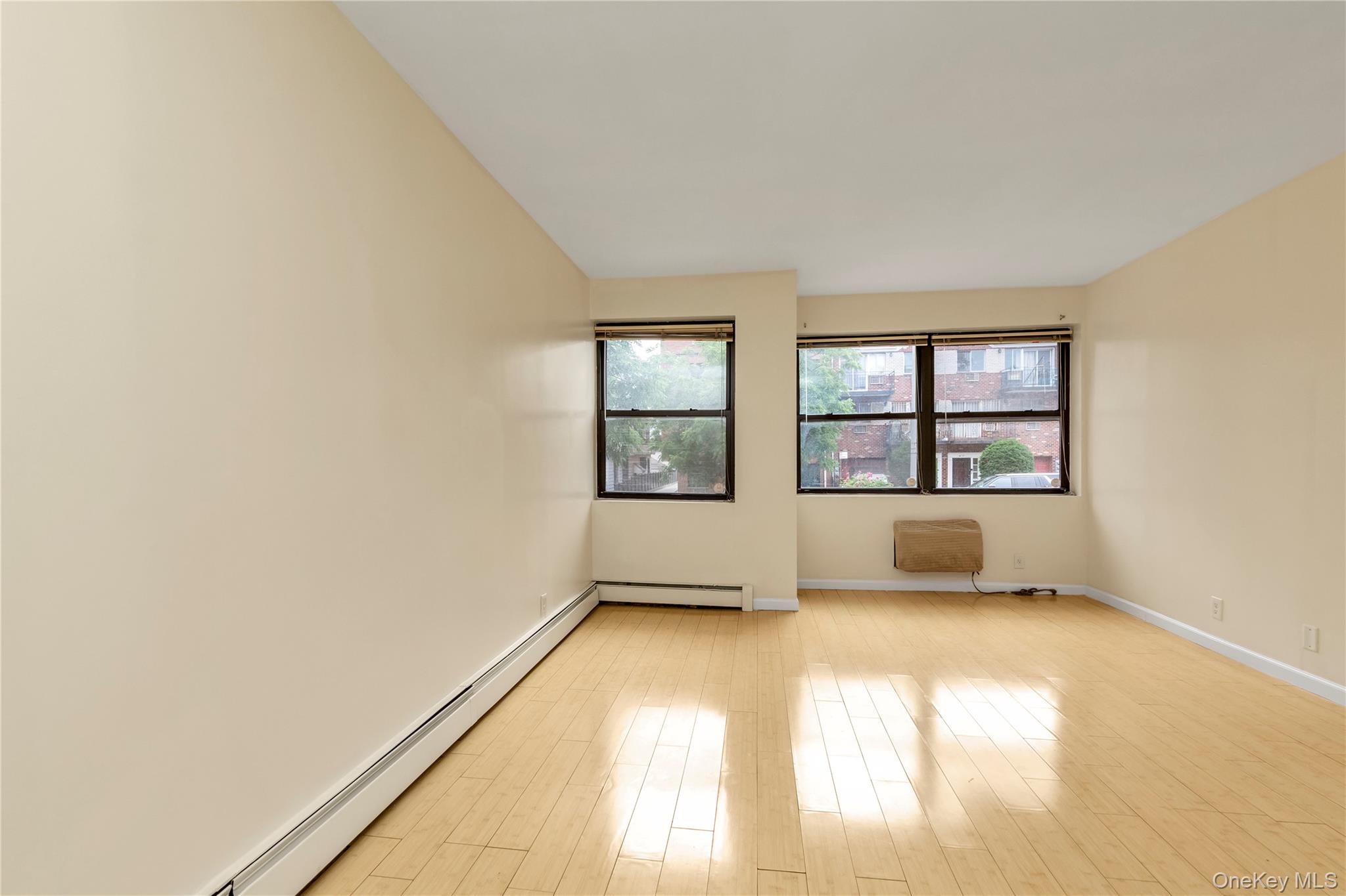 1011286 Property Photo 3
