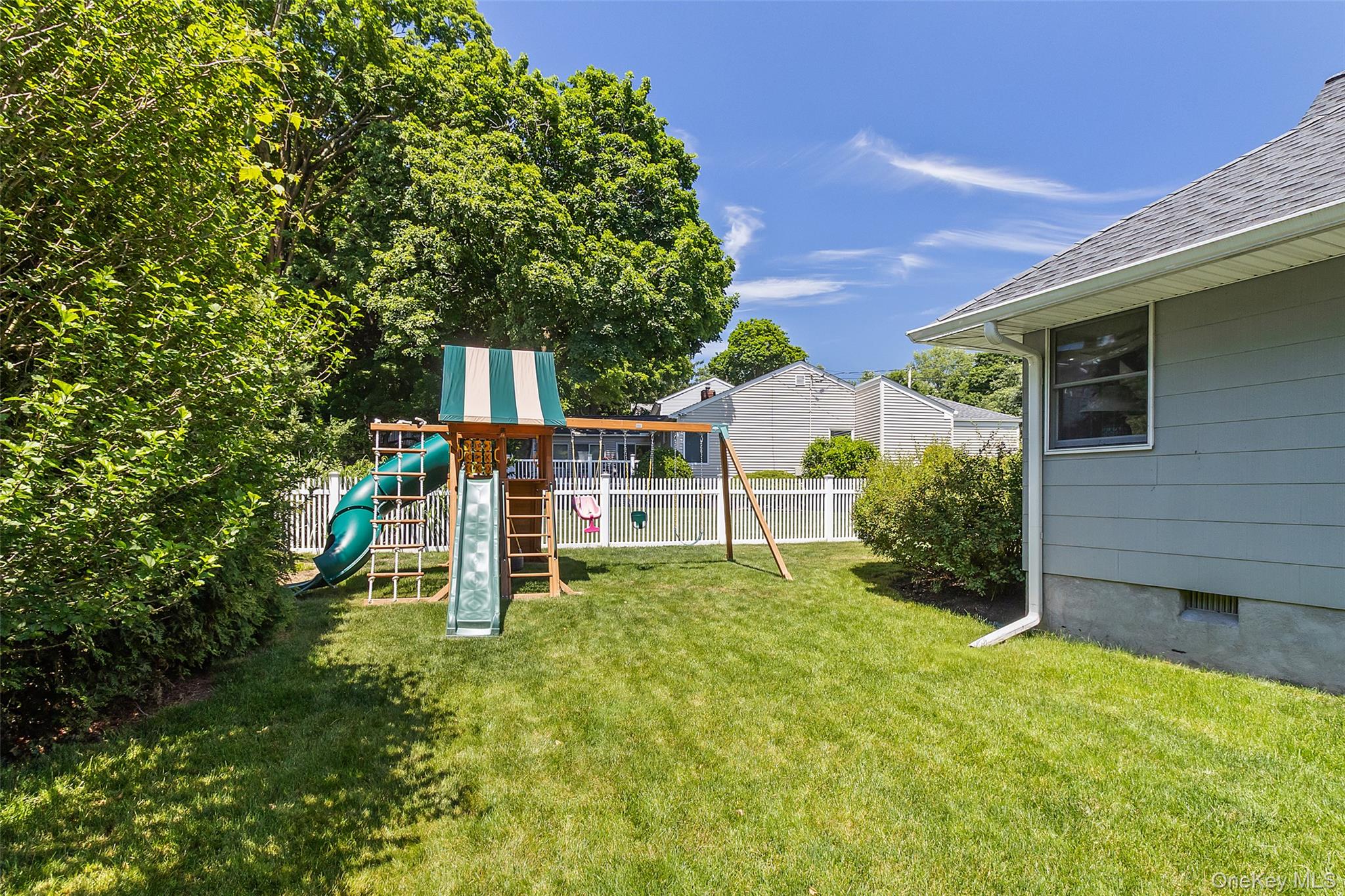 116 Huntley Drive Property Photo 36