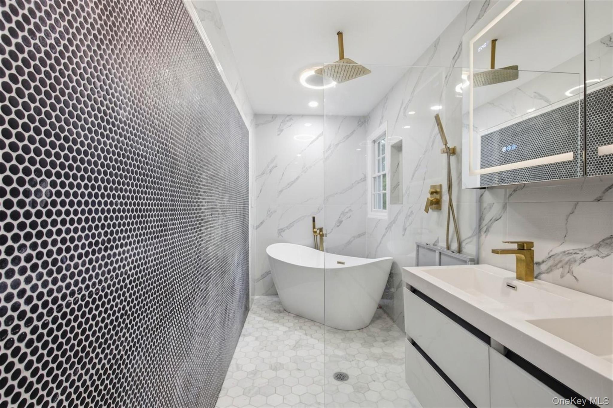 455 Deer Park Road Property Photo 15