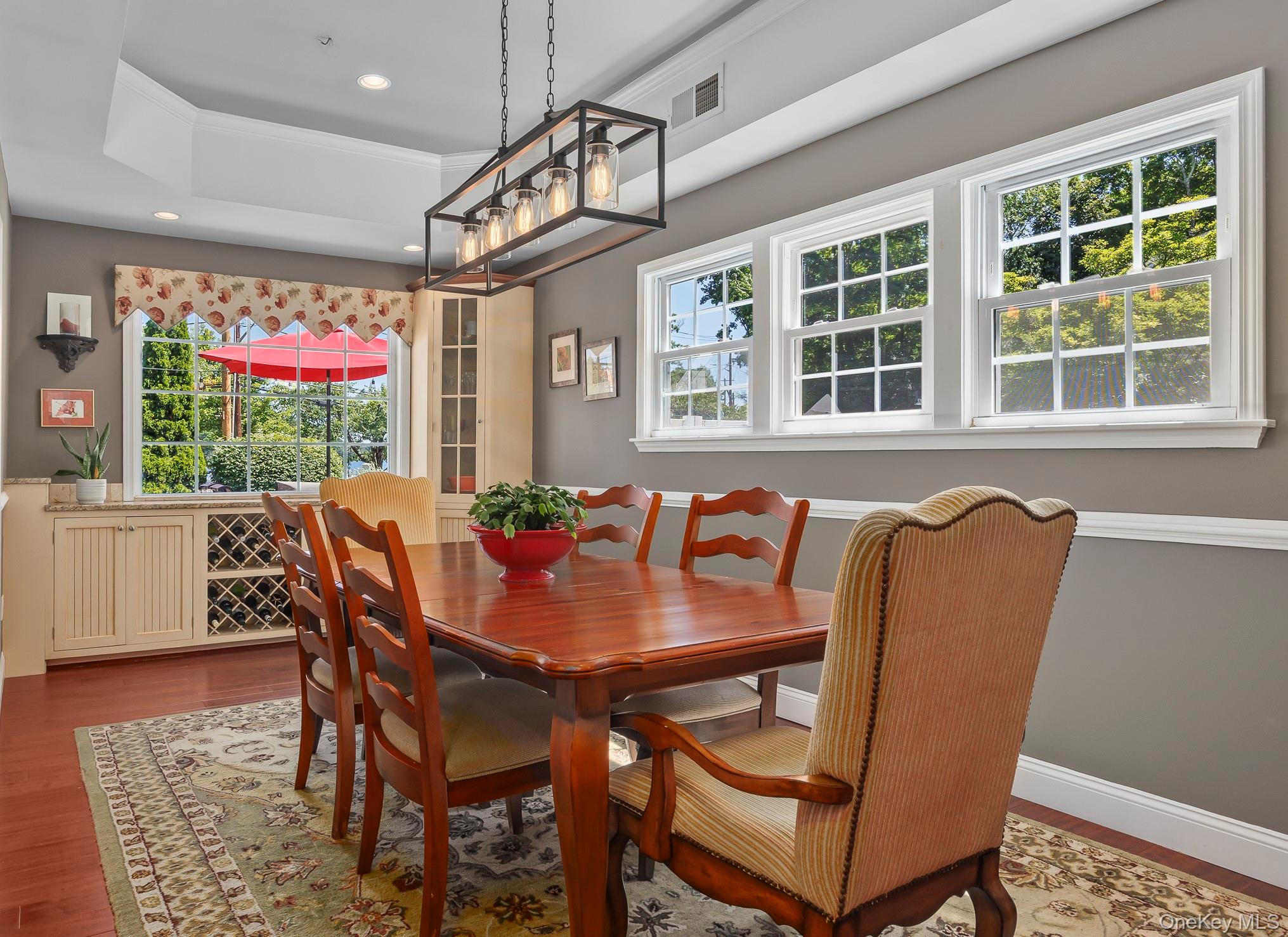 1 Colonial Drive Property Photo 9