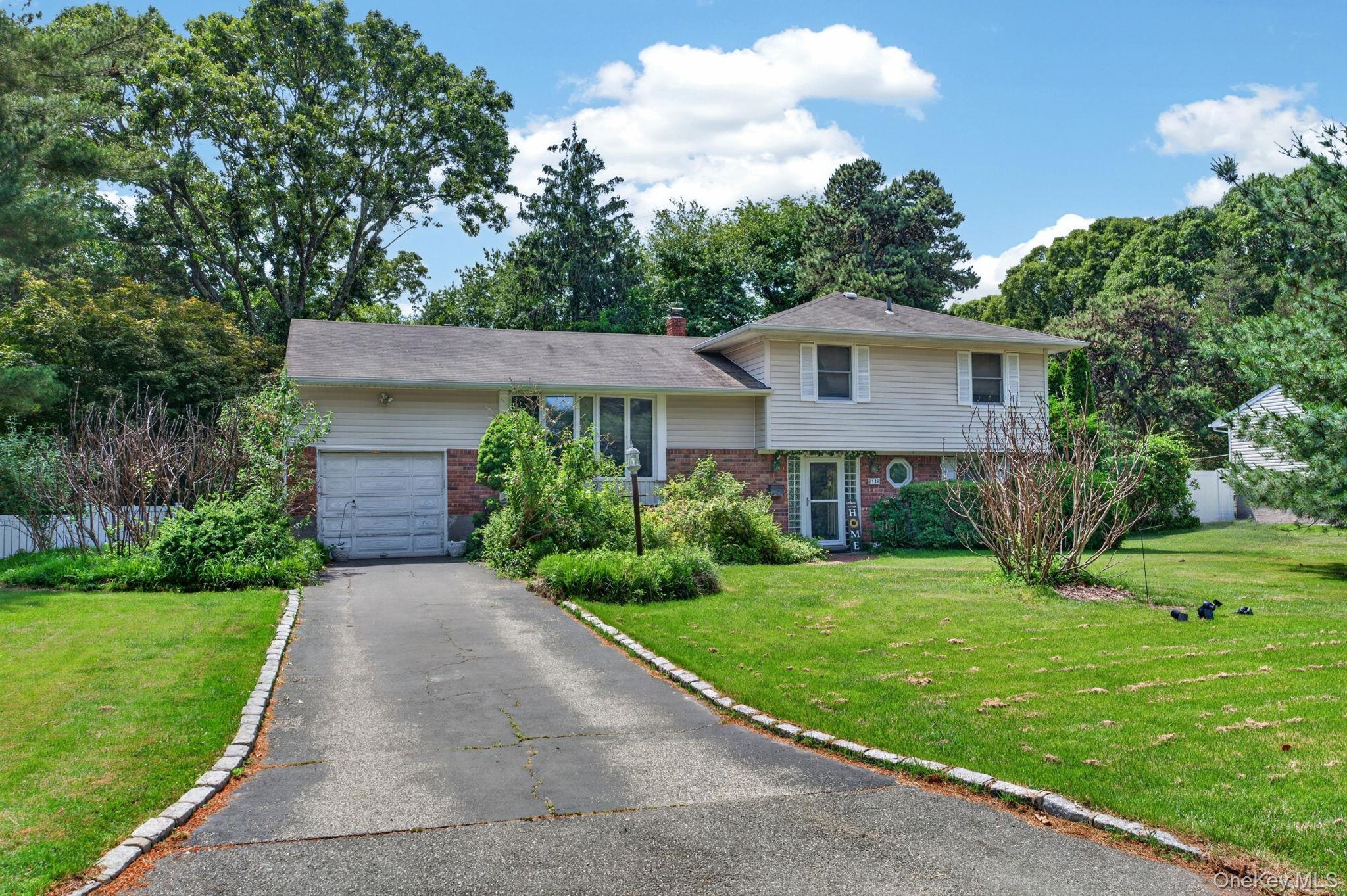 14 Mark Drive Property Photo 1