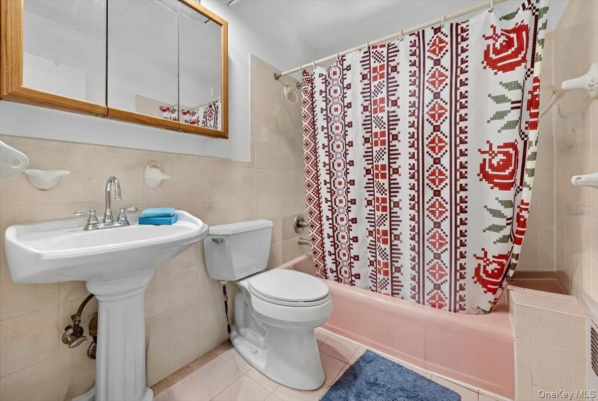 72-41 52 Avenue Property Photo 22