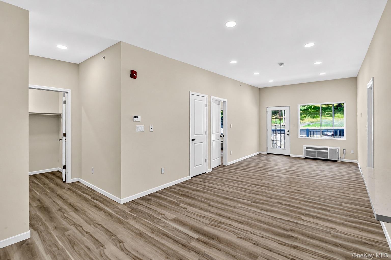 16 Dowd Street 305 Property Photo 8