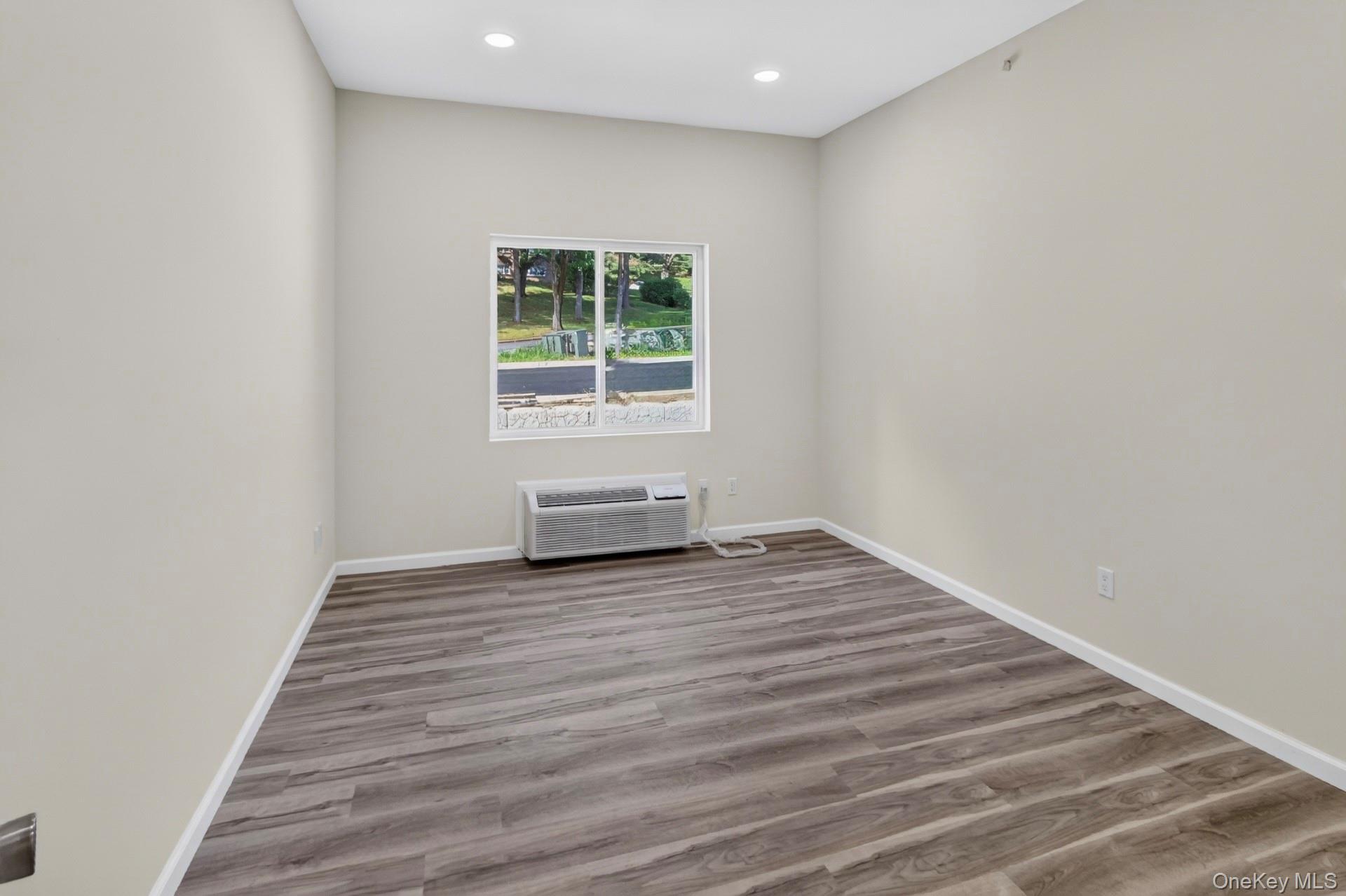 16 Dowd Street 305 Property Photo 17