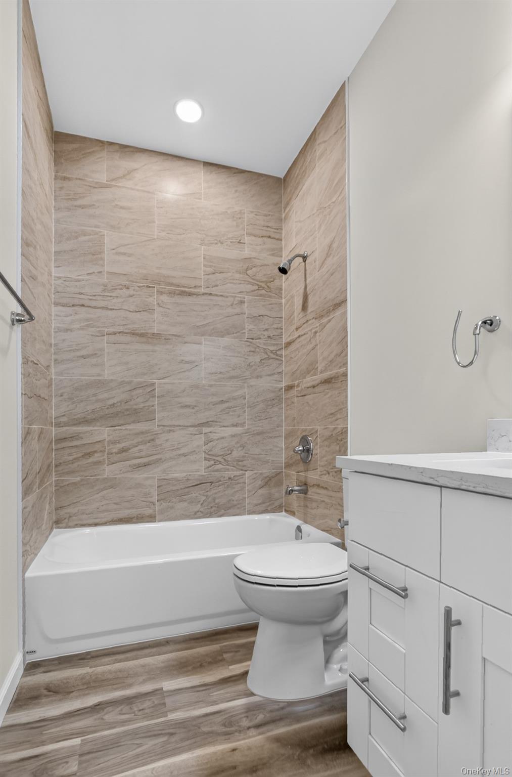 16 Dowd Street 305 Property Photo 19