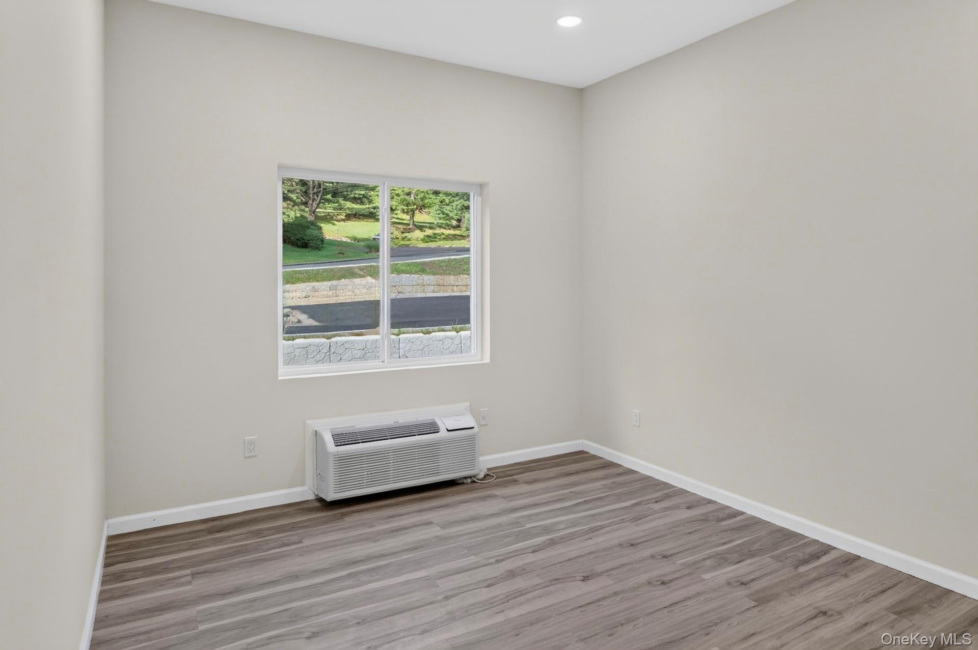 16 Dowd Street 305 Property Photo 22