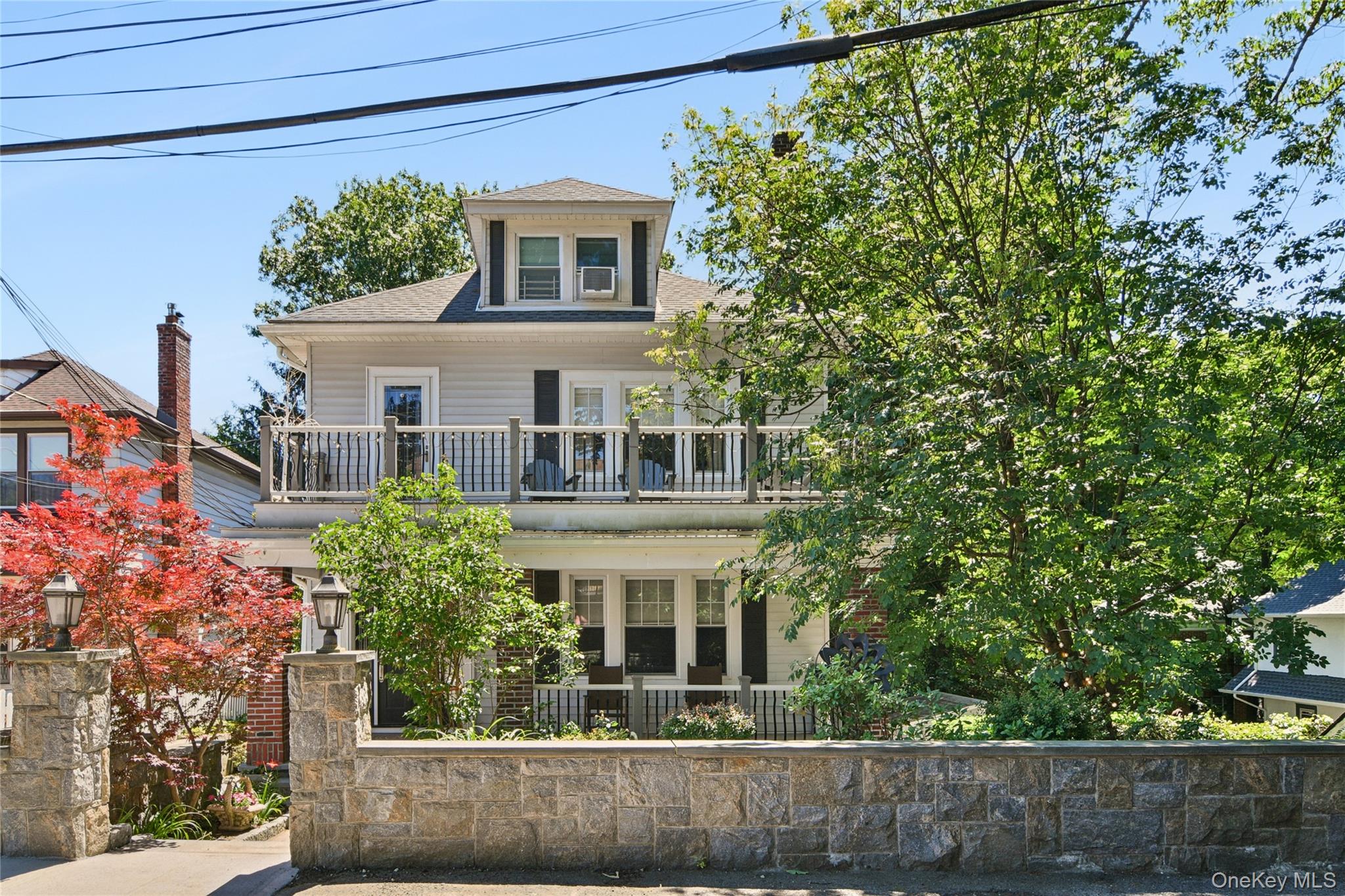 5612 Delafield Avenue Property Photo 1