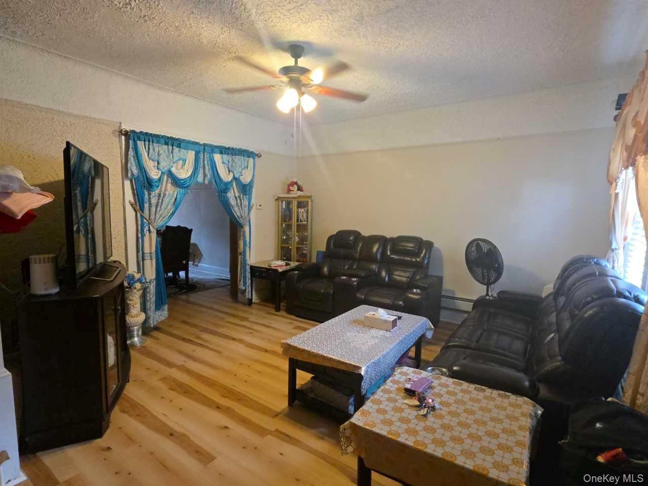 9744 108th Street Property Photo 2