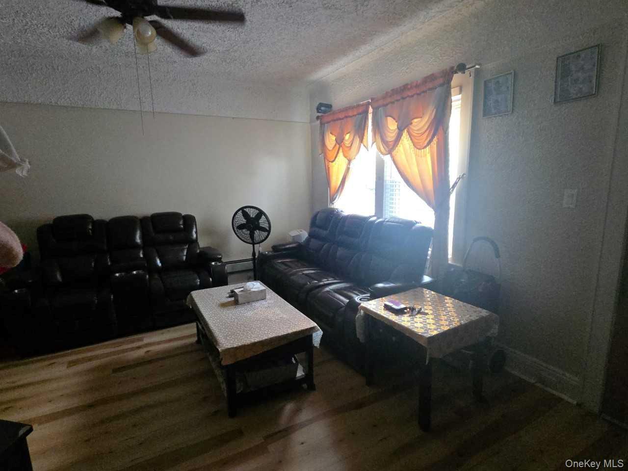9744 108th Street Property Photo 3