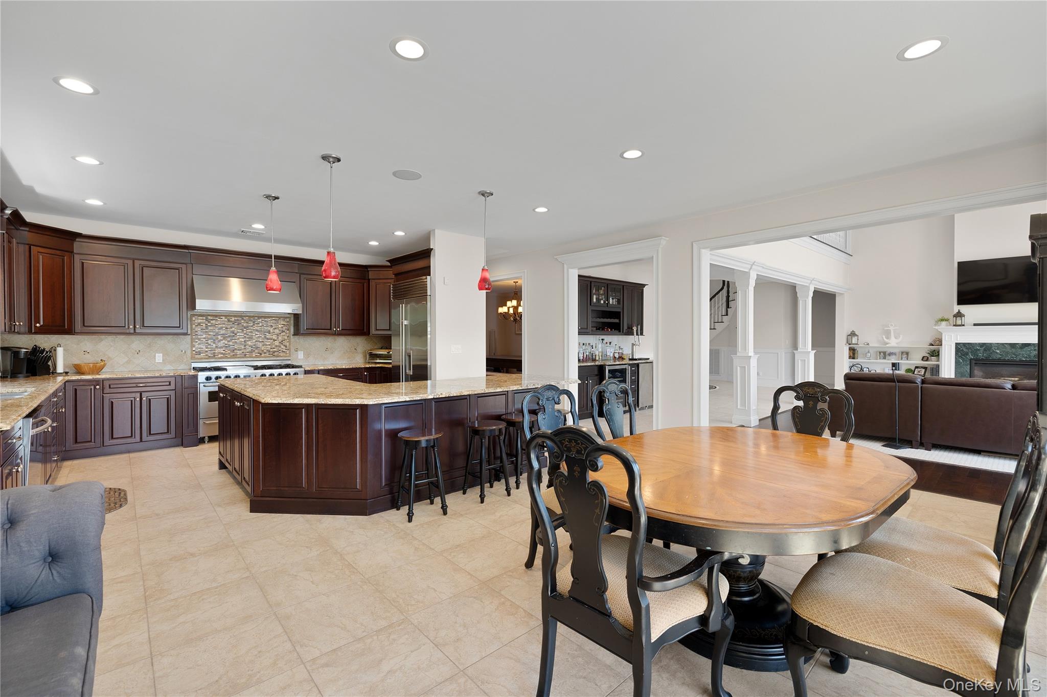 65 W Bayberry Road Property Photo 18