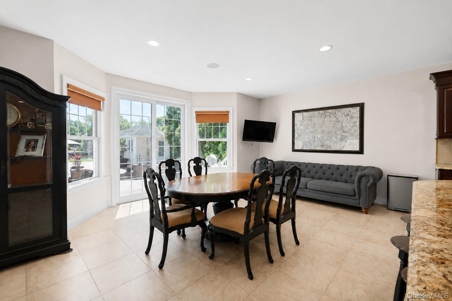 65 W Bayberry Road Property Photo 19