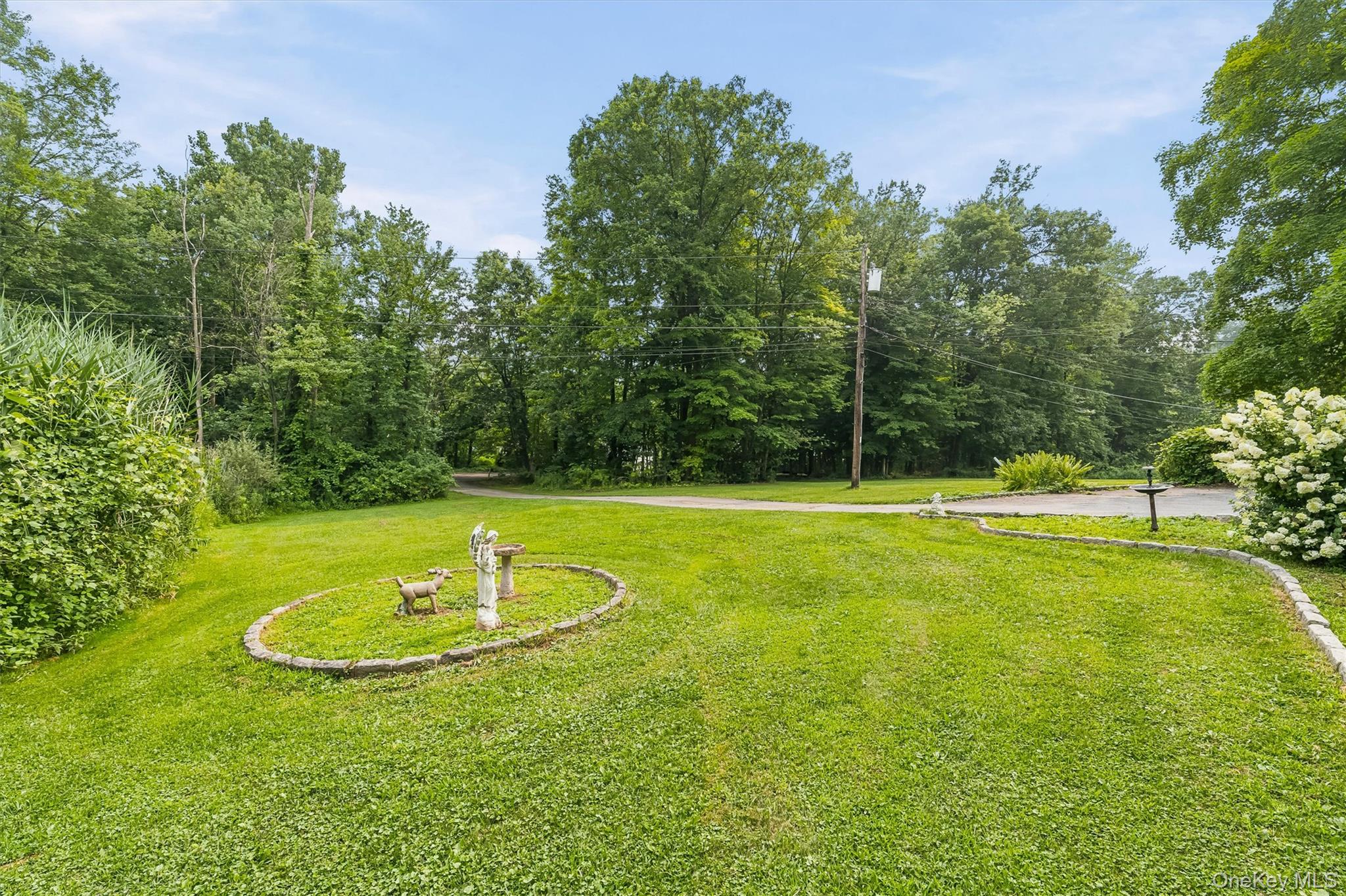 2296 Crompond Road Property Photo 4