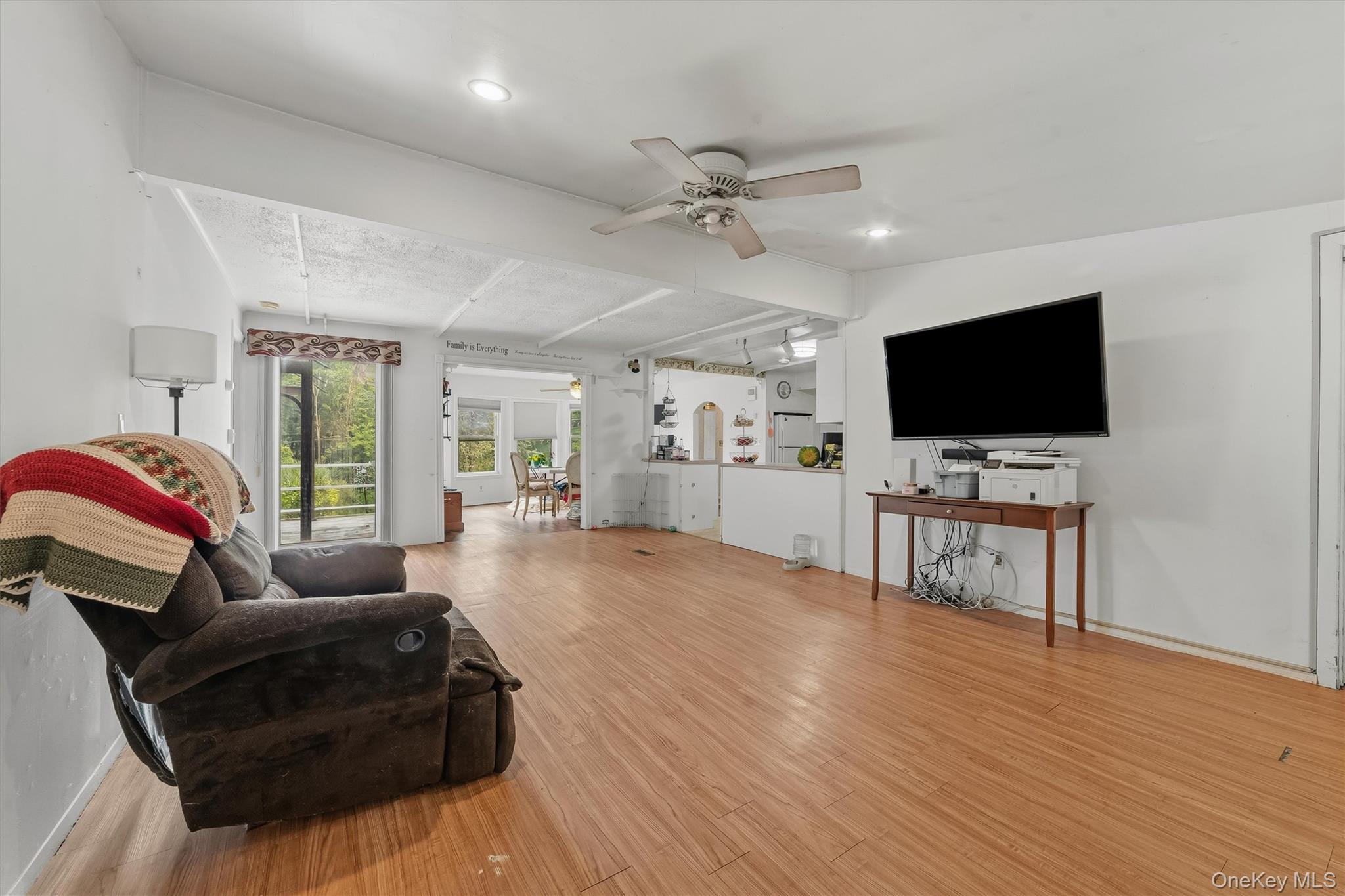 2296 Crompond Road Property Photo 12