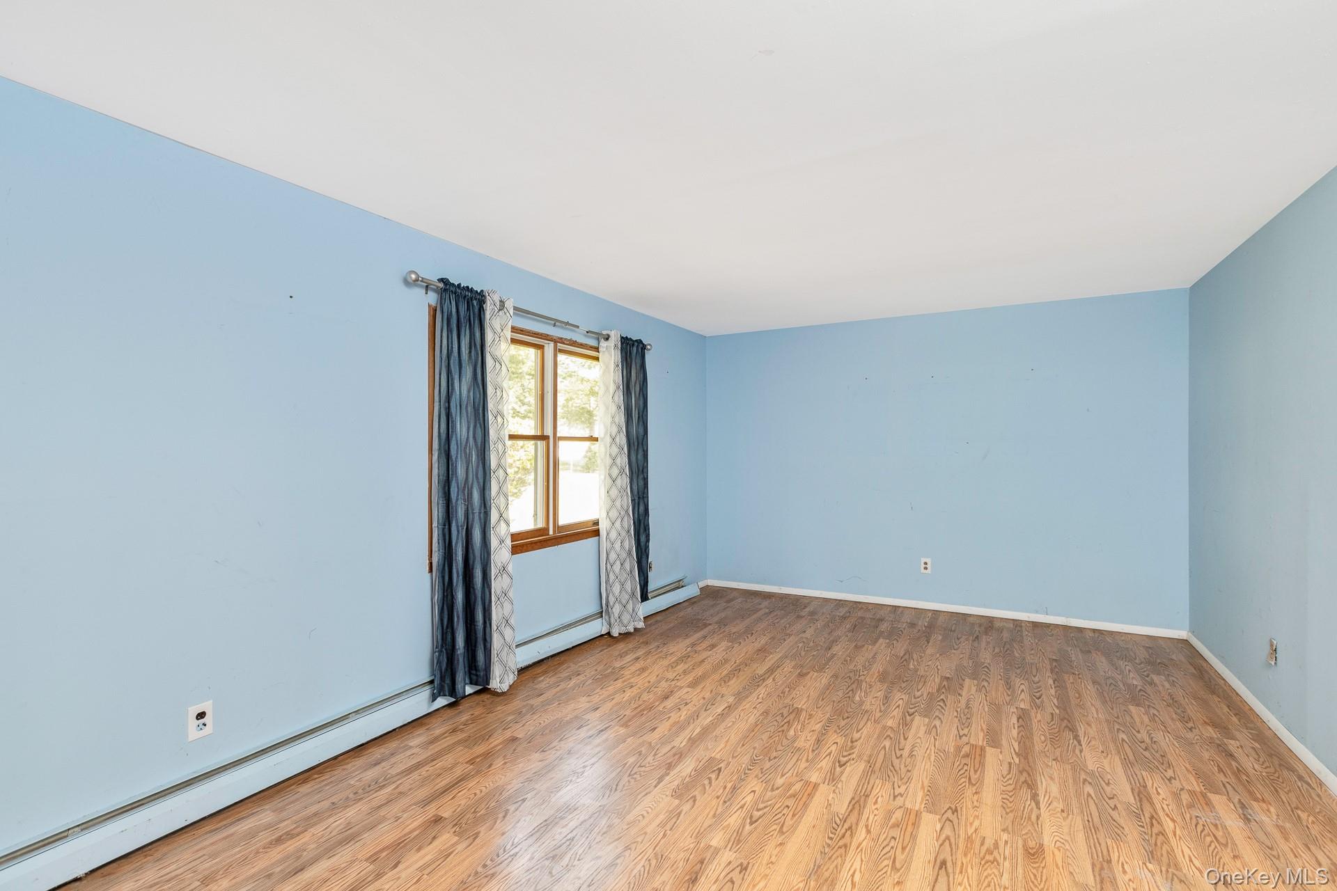 8 Long Meadow Place Property Photo 9