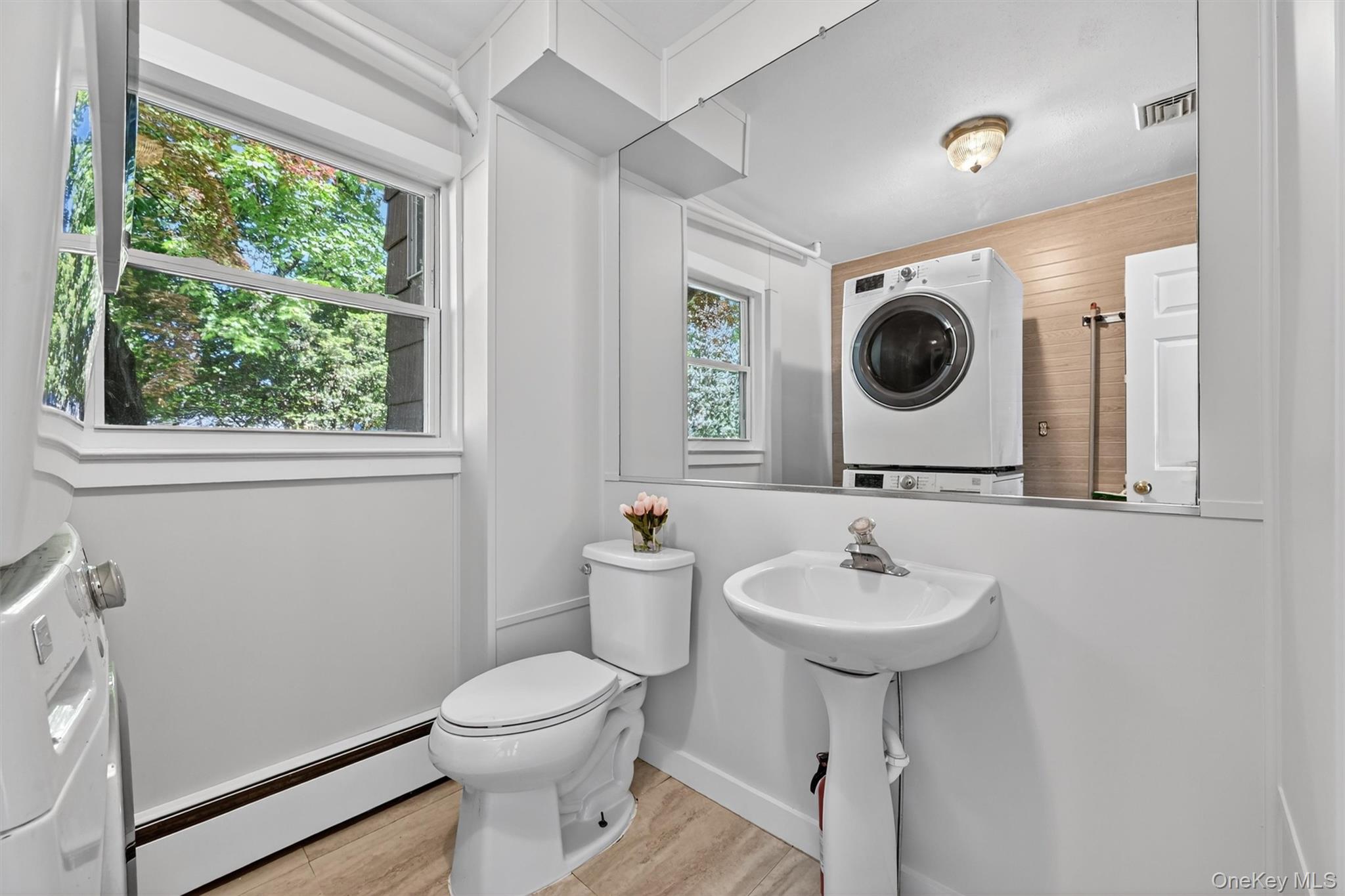 40 Washington Street Property Photo 9