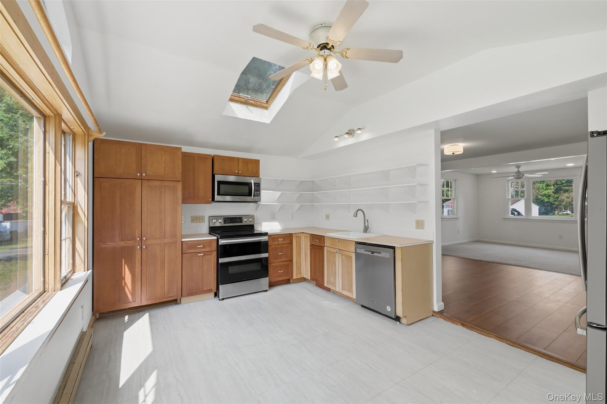 261 Sawdust Avenue Property Photo 6