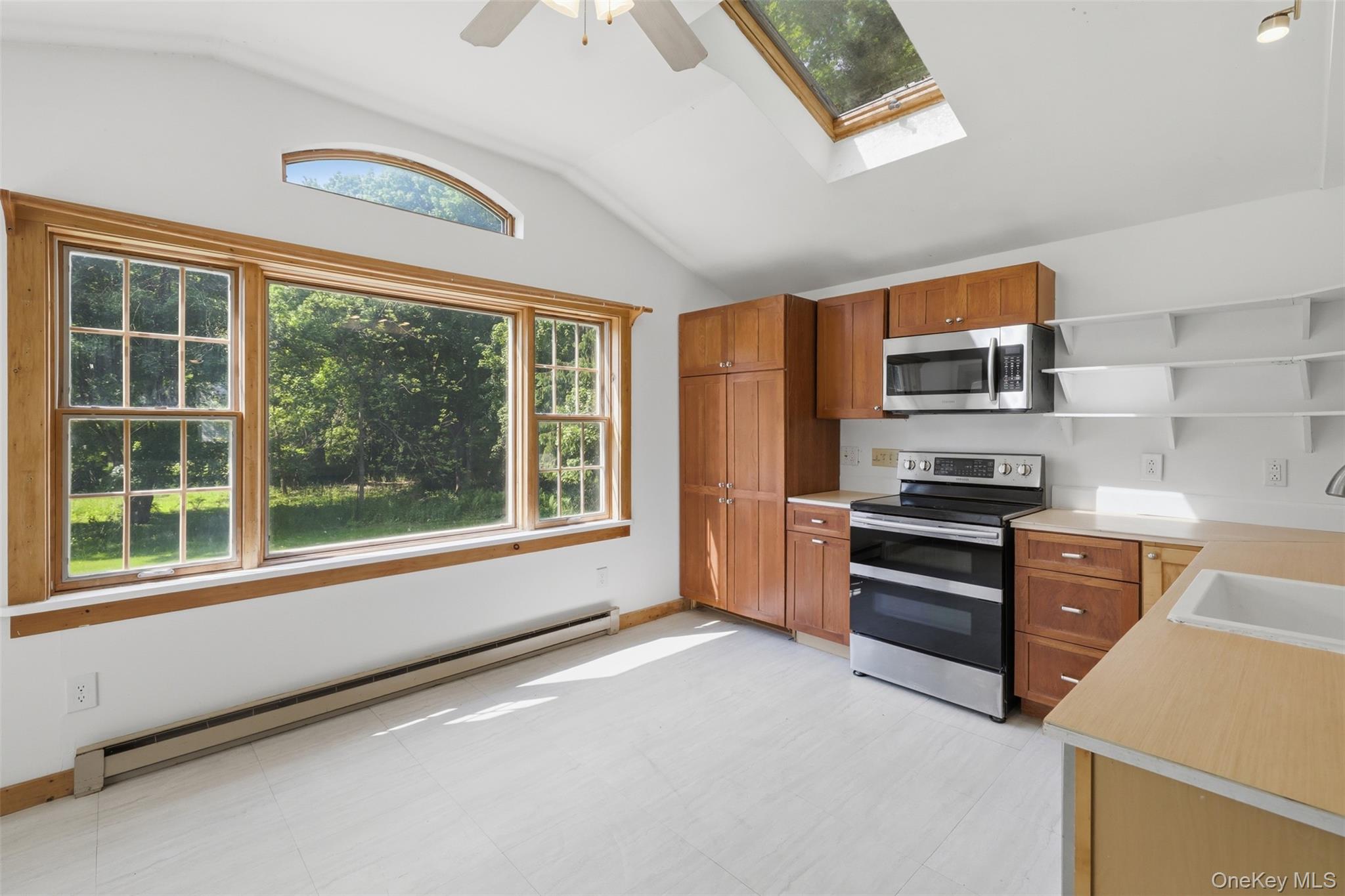 261 Sawdust Avenue Property Photo 7
