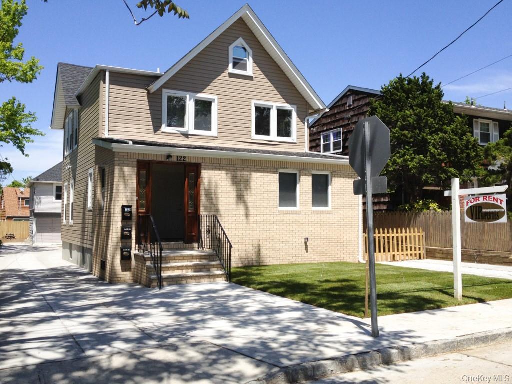 122 Combs Avenue 2 Property Photo 1