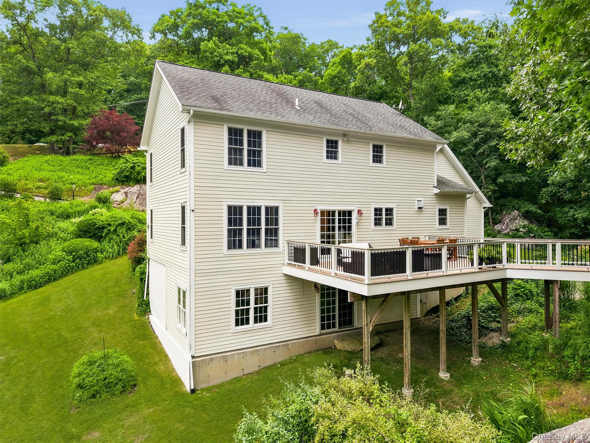 131 Ice Pond Road Property Photo 2