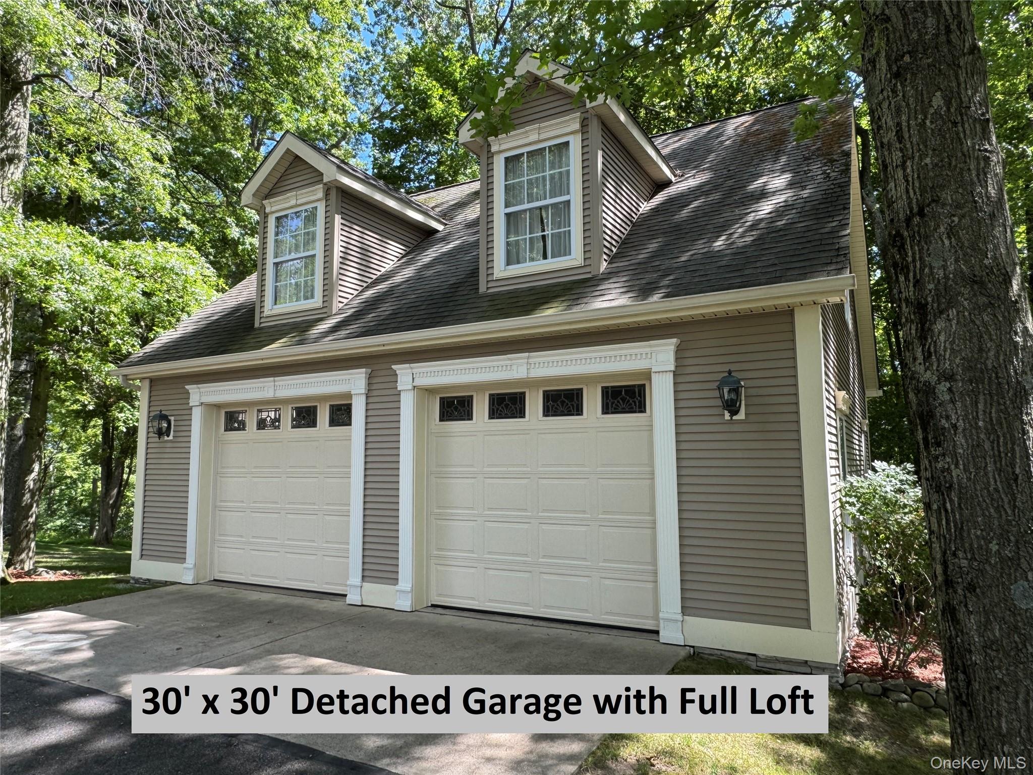 107 Moffat Road Property Photo 3